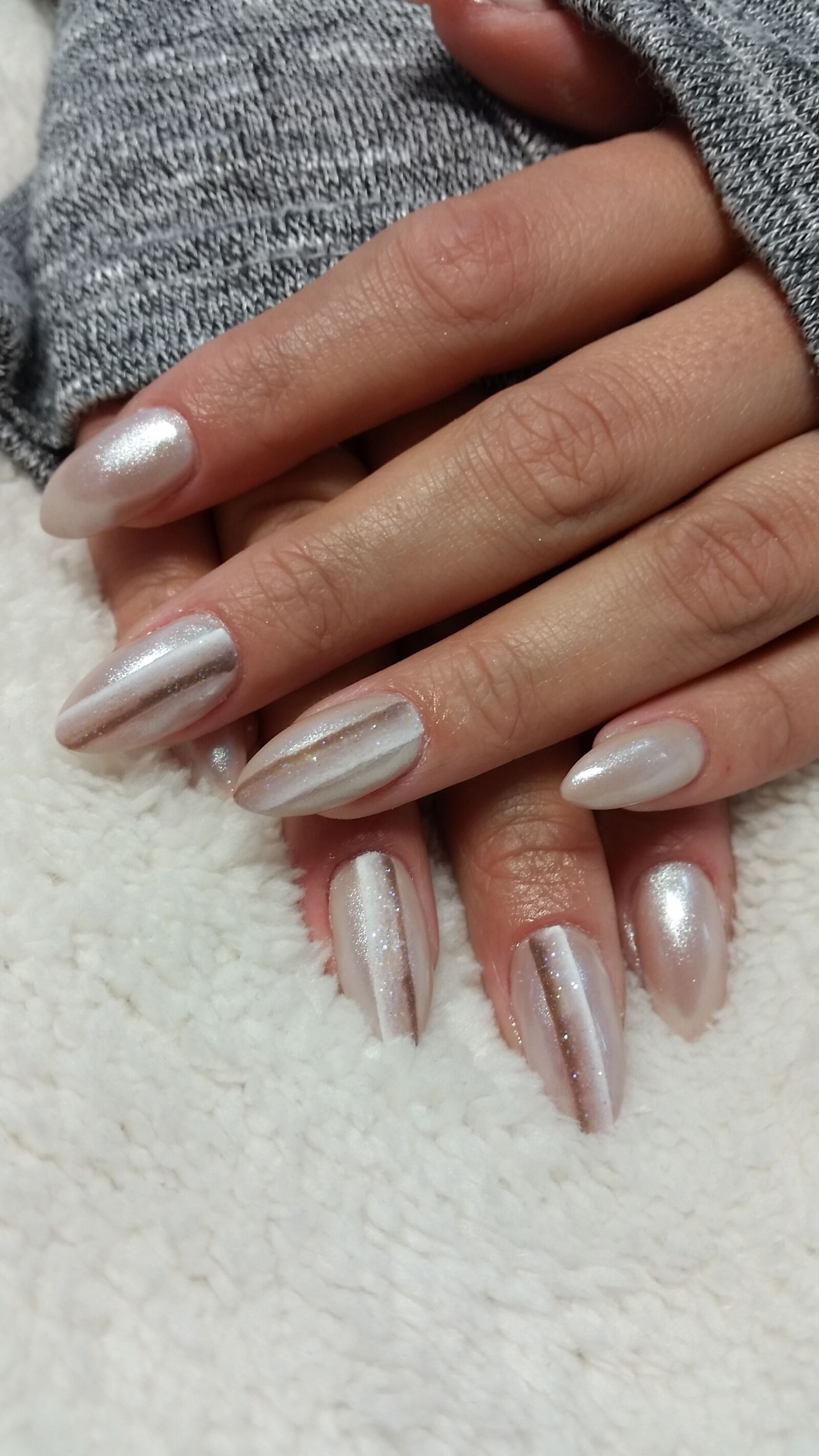 Samsung Galaxy S5 sample photo. Nails, manicure, hands photography