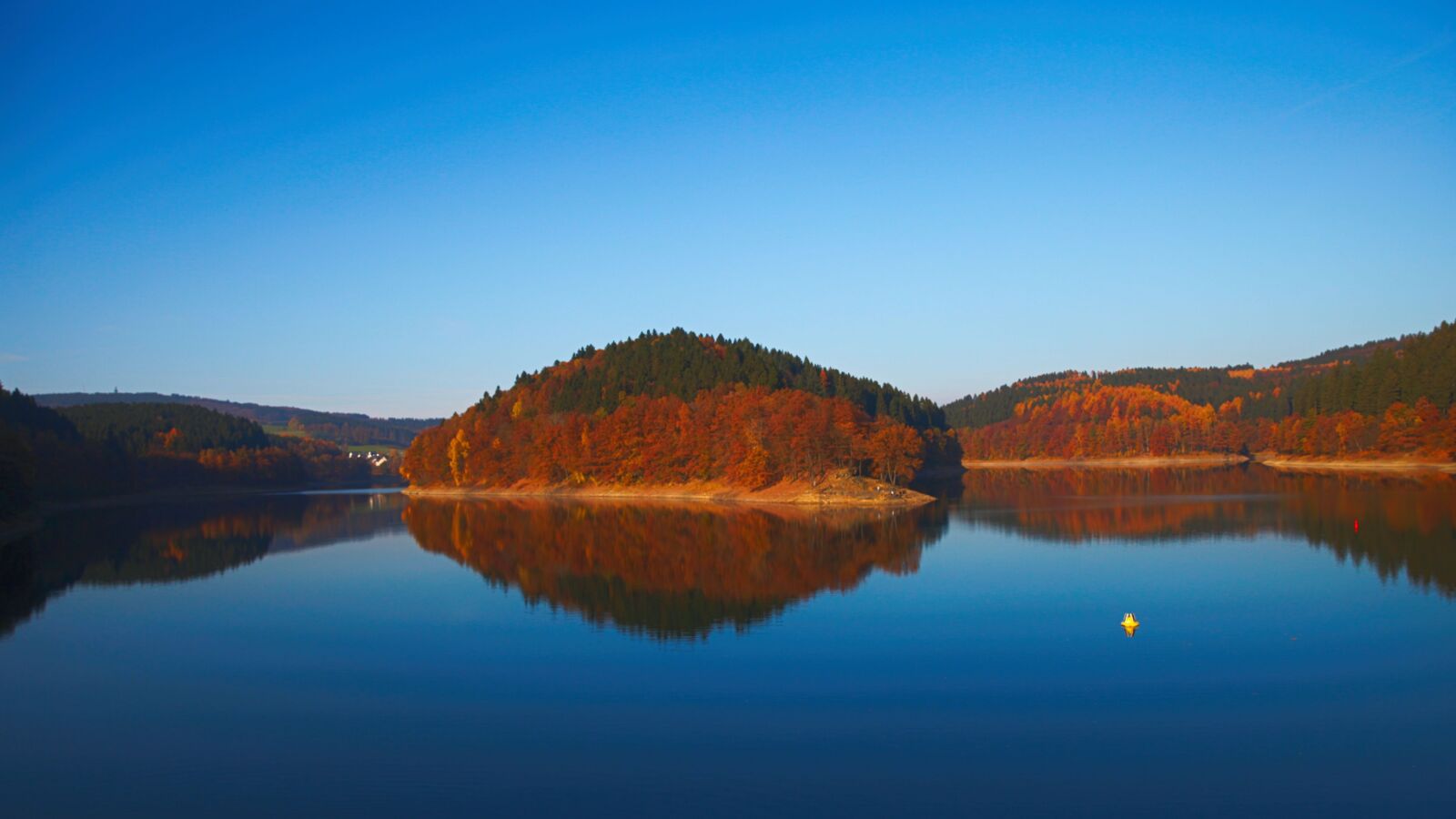 Canon EOS 5D Mark II sample photo. Water, nature, there photography