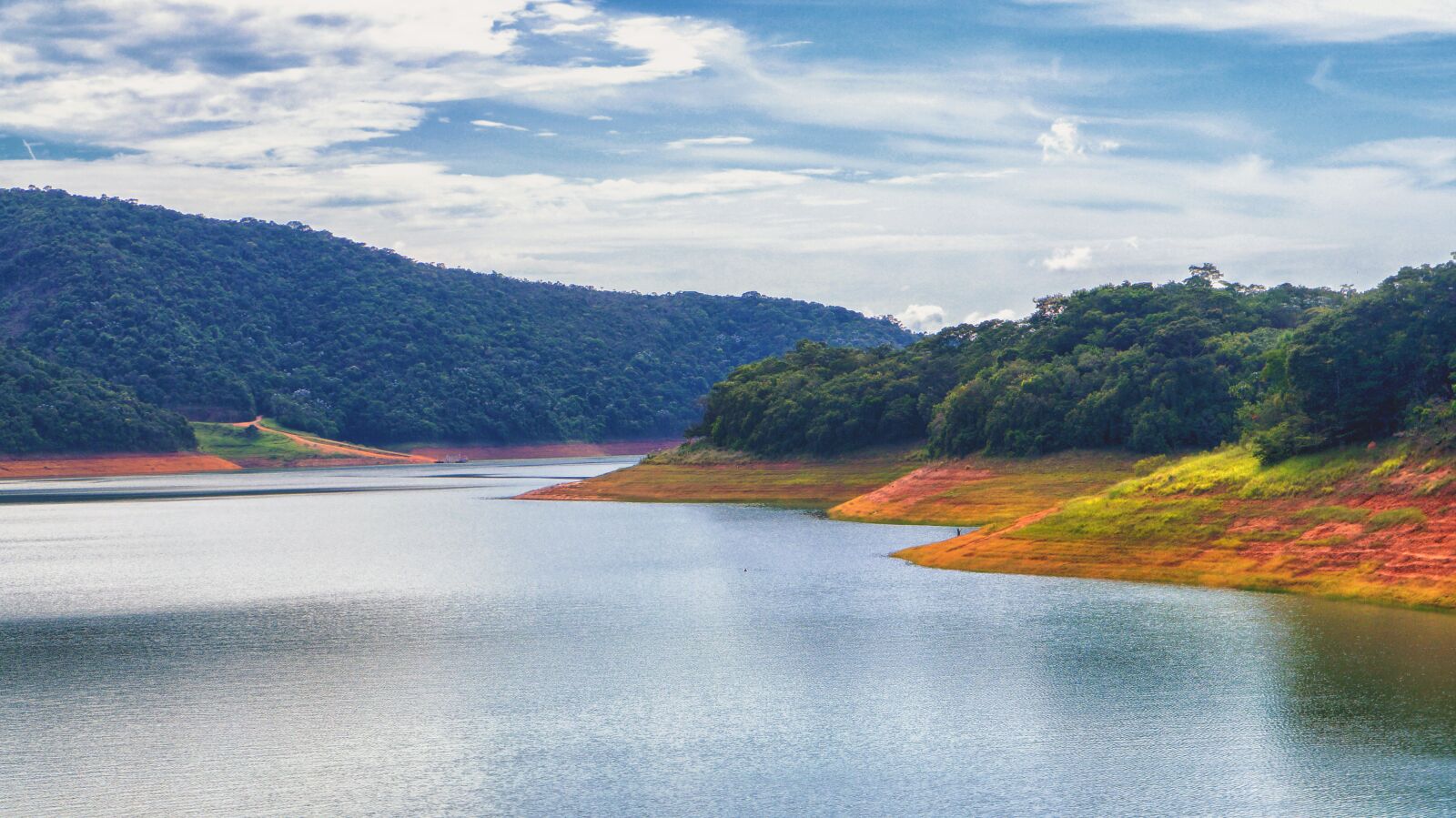 Sony Alpha a3000 + Sony E 18-55mm F3.5-5.6 OSS sample photo. Water, dam, landscape photography