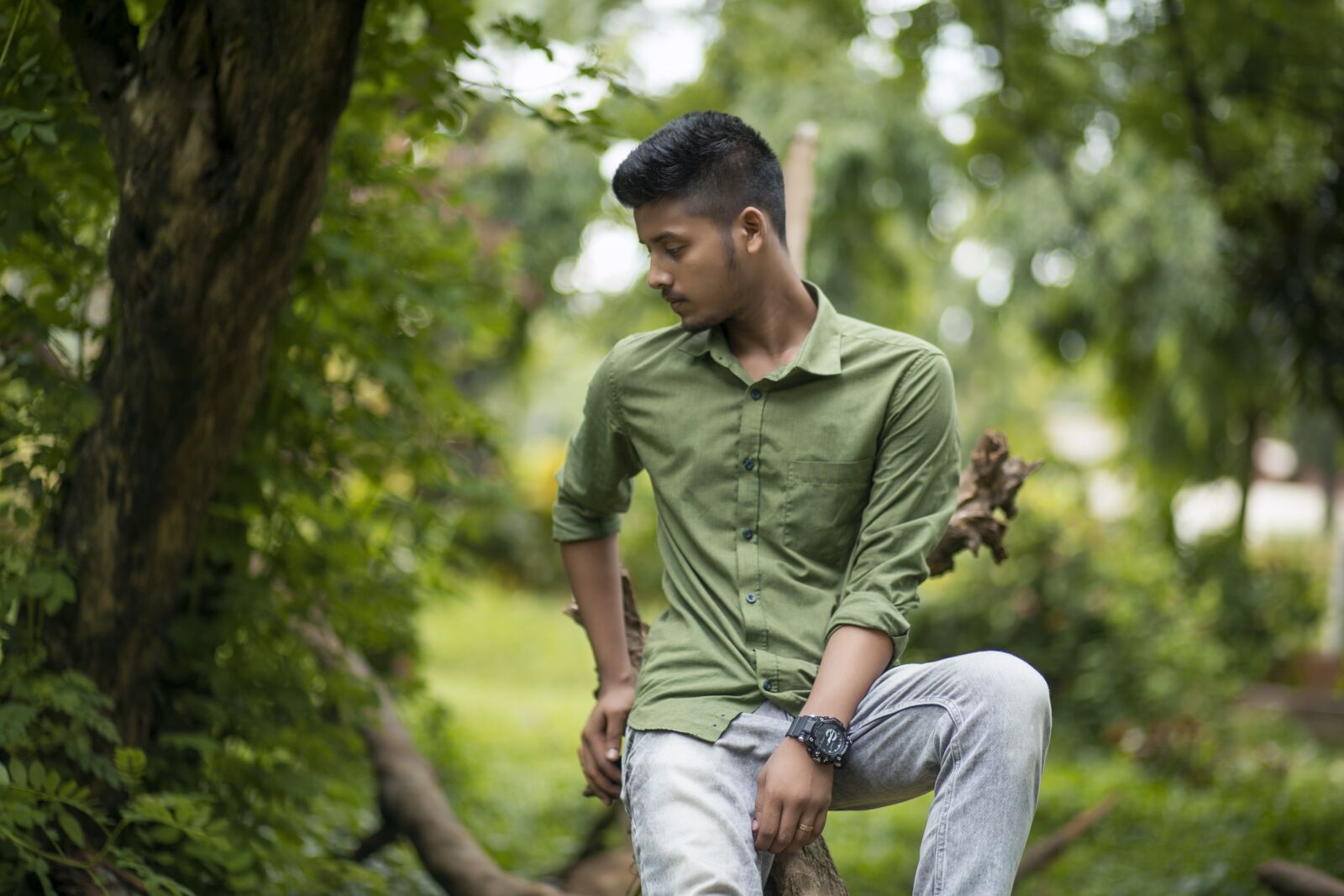 Canon EF 85mm F1.8 USM sample photo. People, young, boy photography