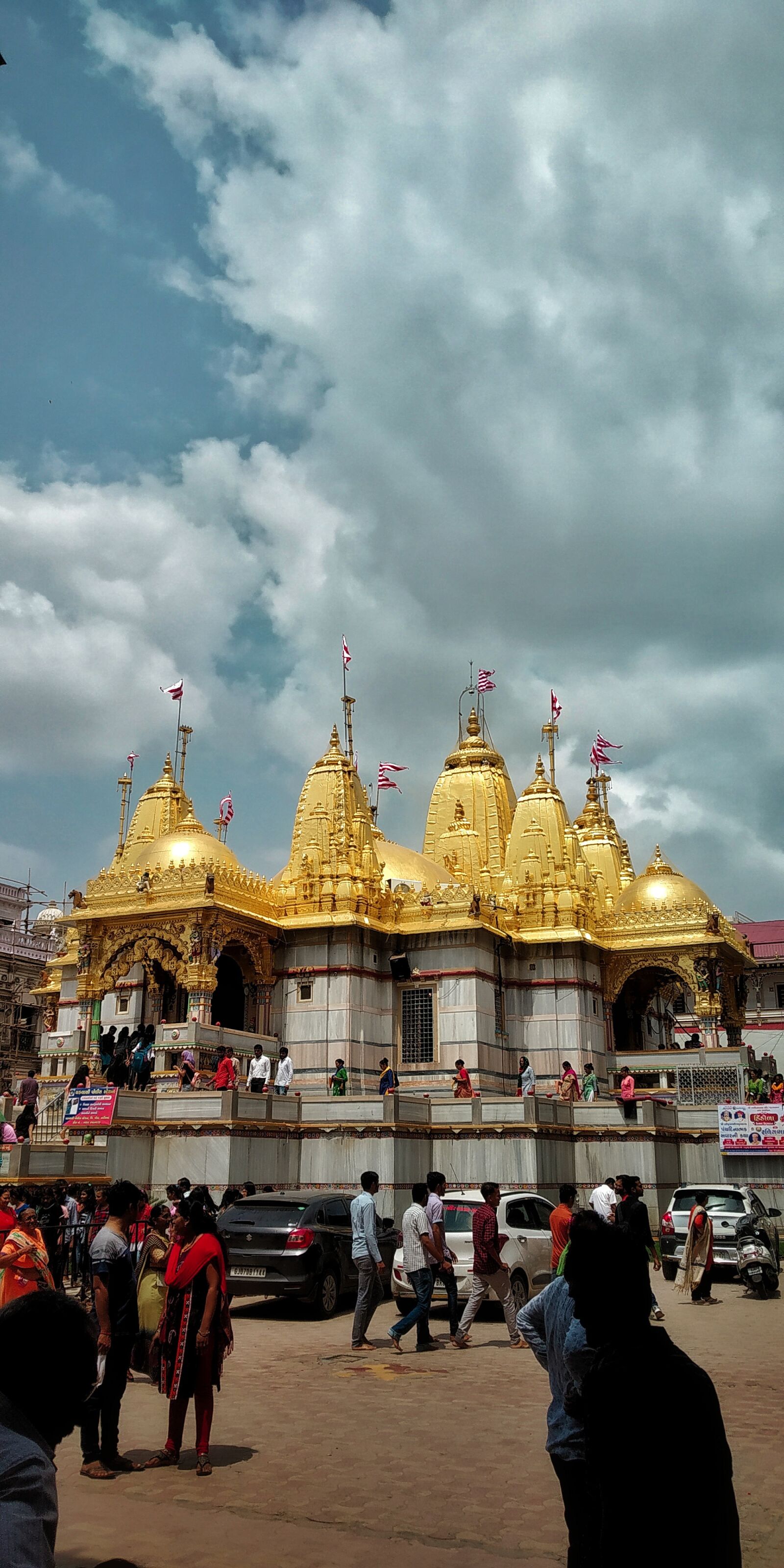 Xiaomi Redmi Note 5 Pro sample photo. Vadtal, religion, spirituality photography