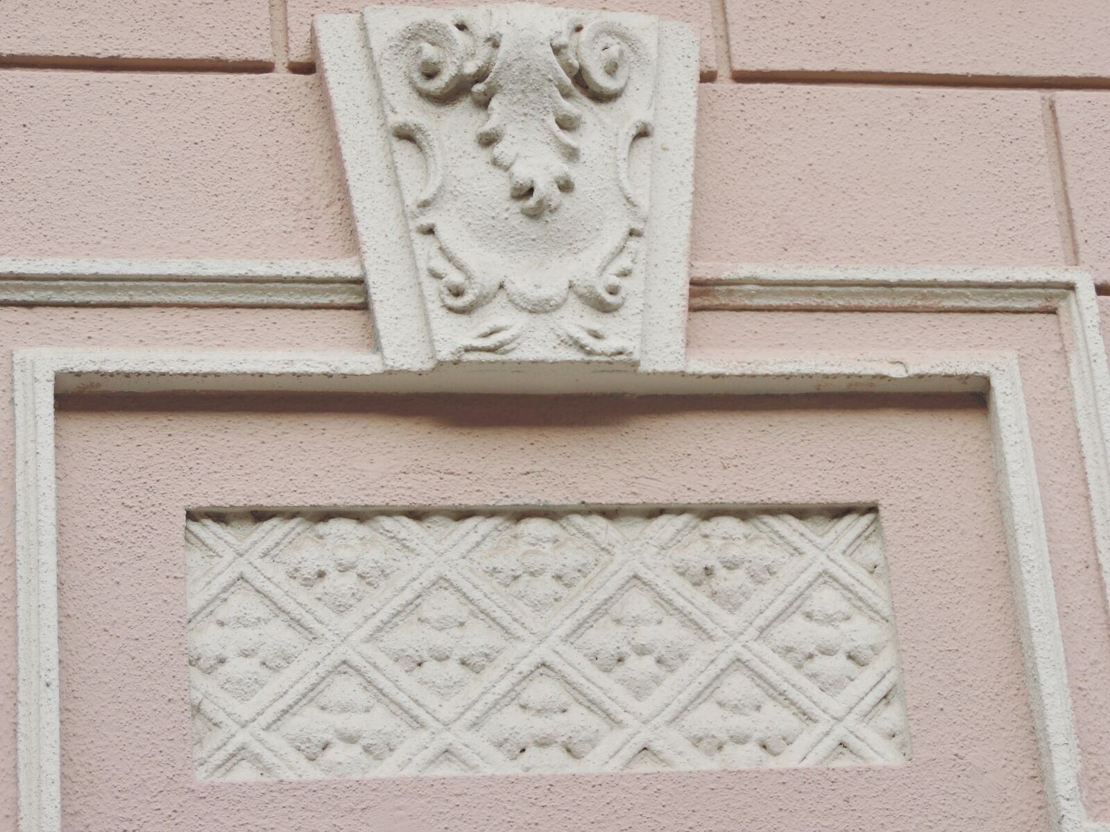 Nikon Coolpix P520 sample photo. Baroque, decoration, architecture, texture photography