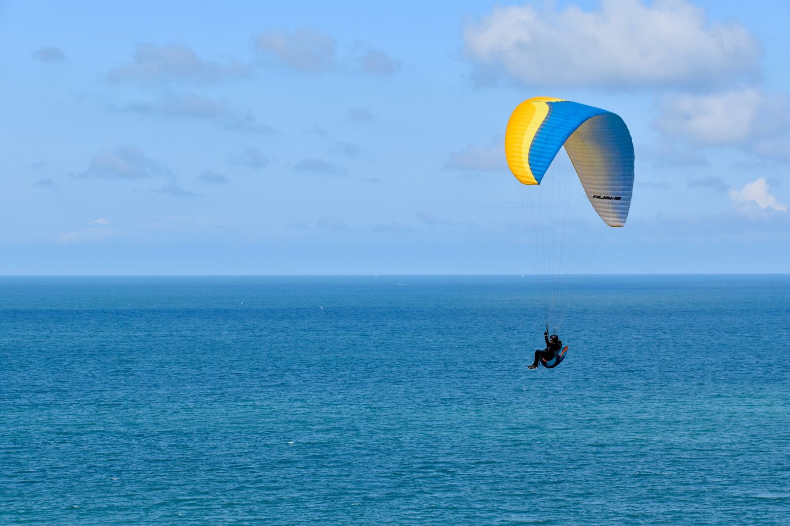 Nikon D5600 sample photo. Paragliding, fifth wheel, paraglider photography