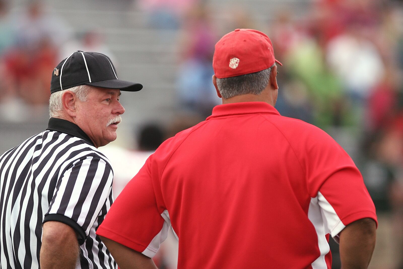 Canon EOS 20D sample photo. Football, referee, coach photography