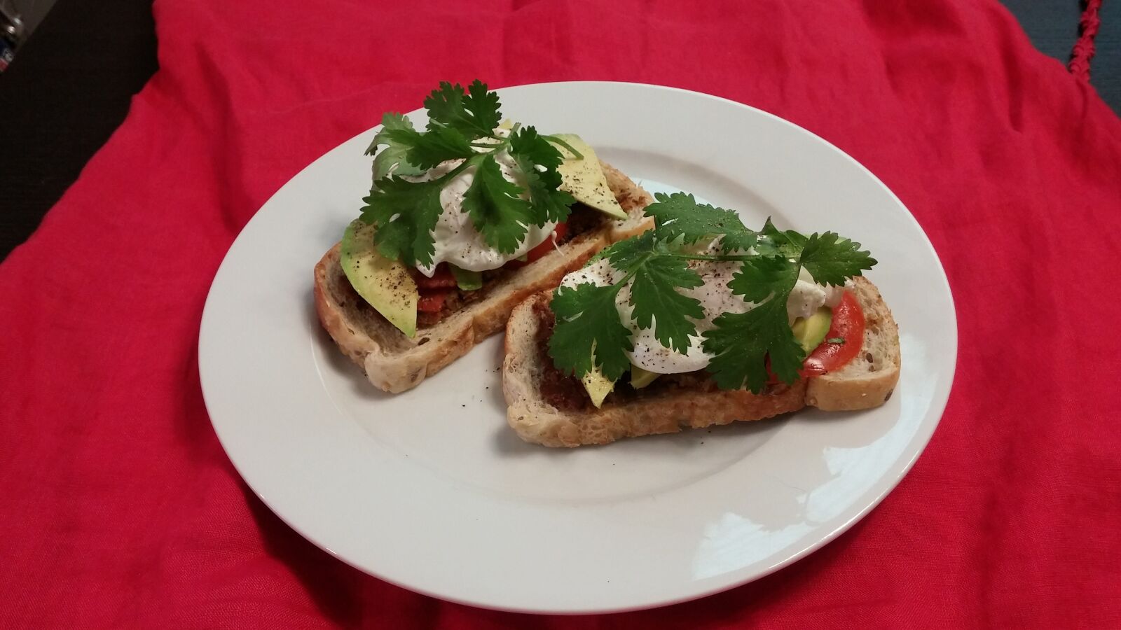 LG G3 sample photo. Eggs, toast, meal photography