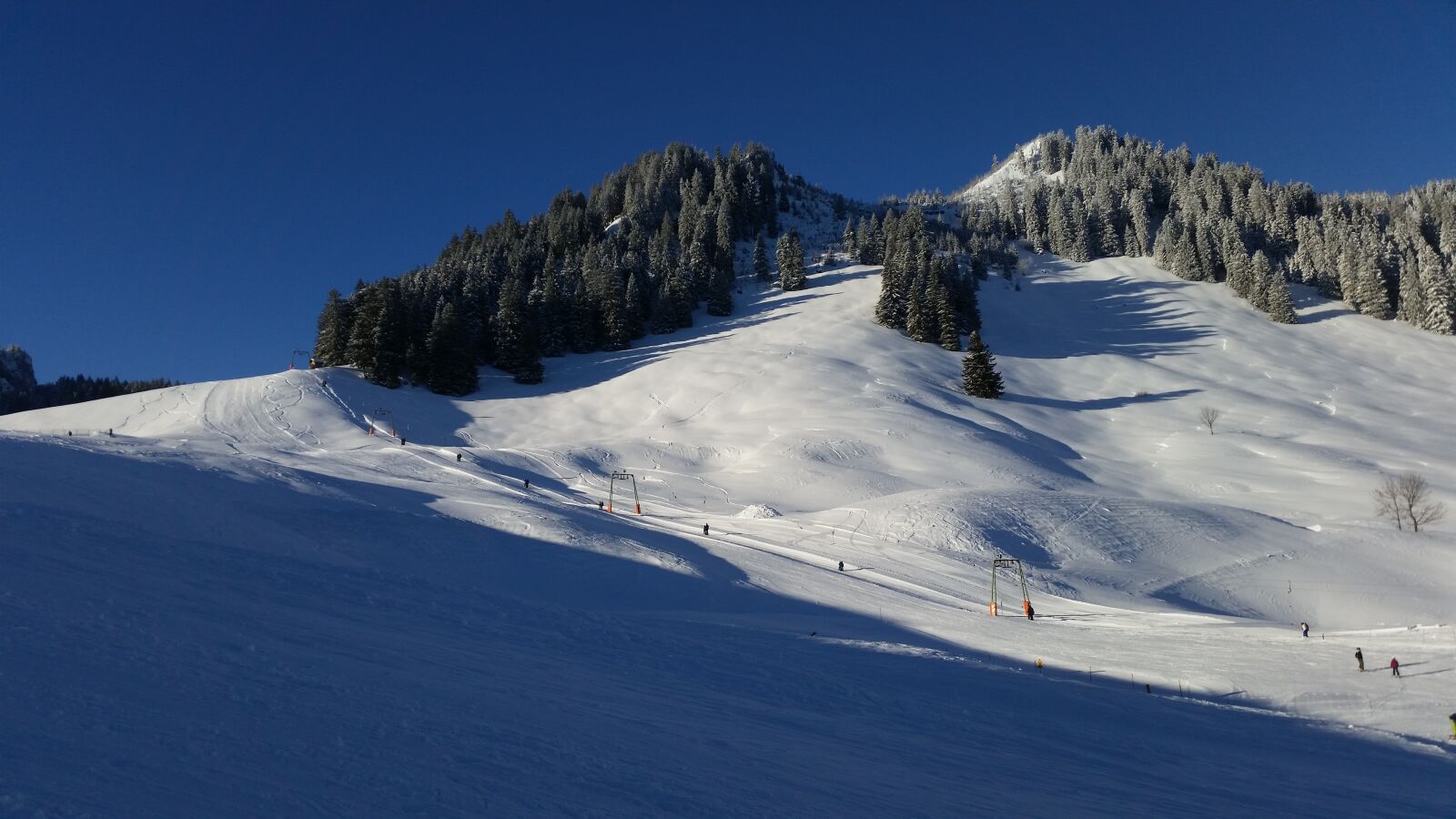 Samsung Galaxy S5 sample photo. Snow, winter, mountain photography