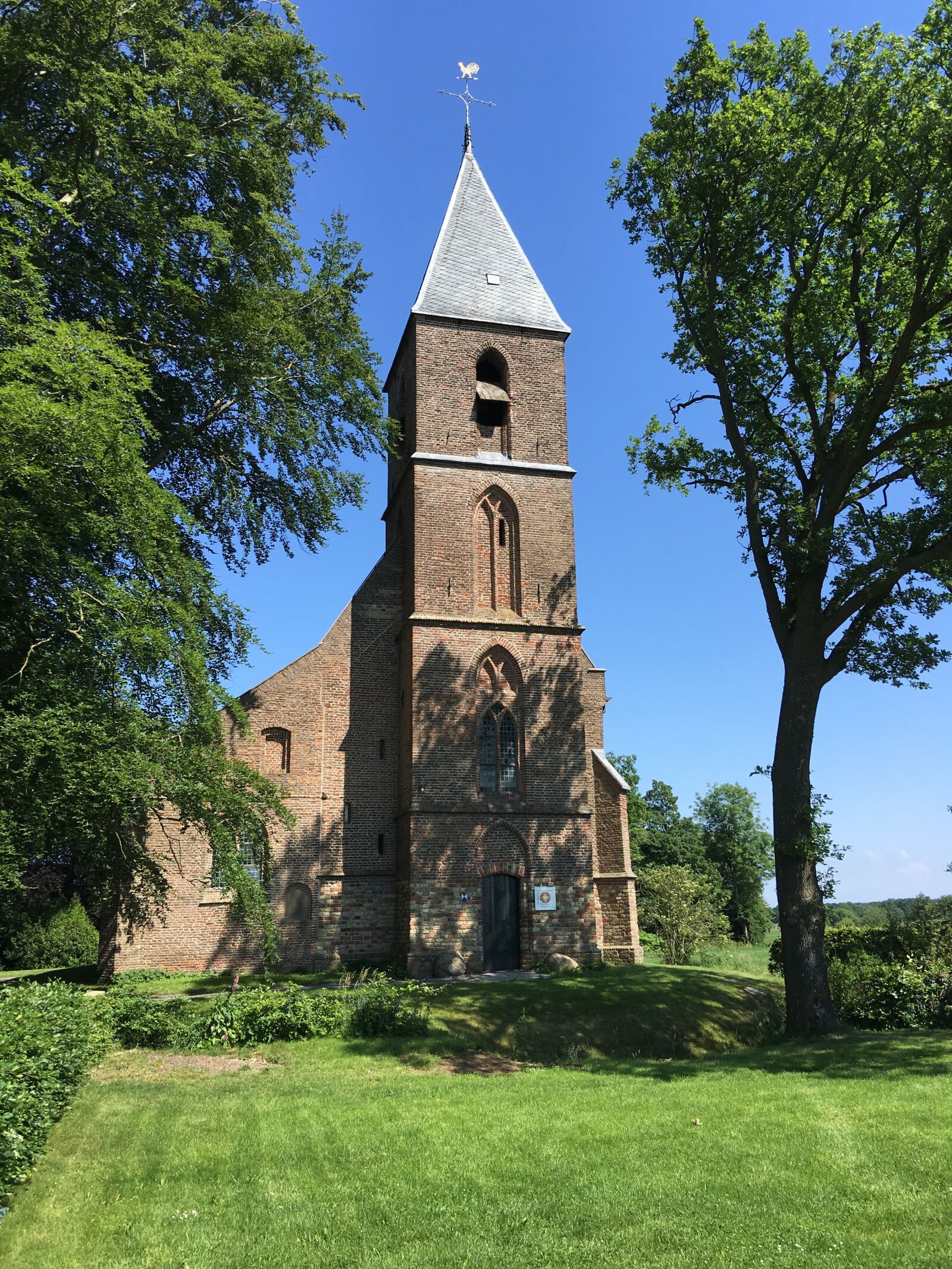 Apple iPhone 6s Plus sample photo. Blijdestein, church, ruinerwold photography