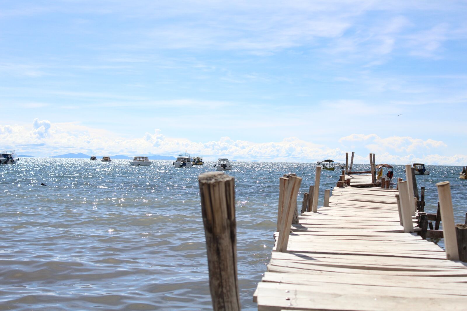 Canon EOS 1200D (EOS Rebel T5 / EOS Kiss X70 / EOS Hi) sample photo. Bolivia, titicaca, lake photography