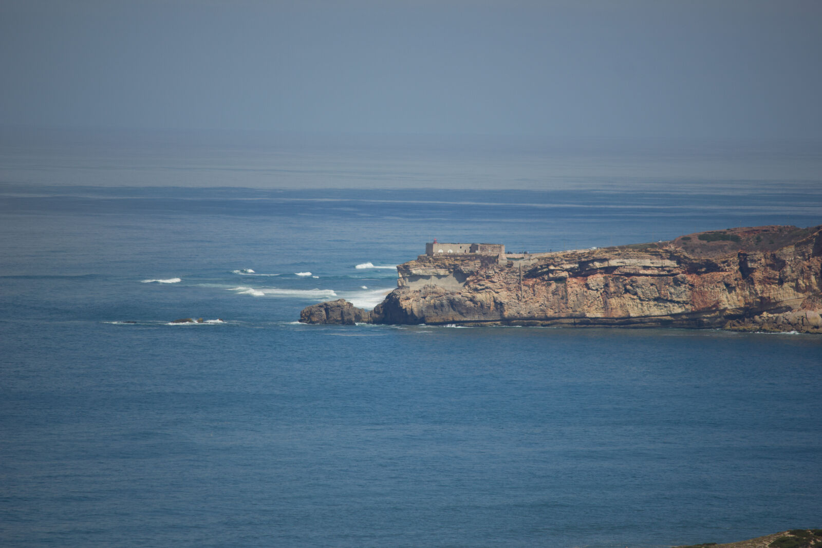 Canon EOS 550D (EOS Rebel T2i / EOS Kiss X4) + Canon EF-S 55-250mm F4-5.6 IS II sample photo. Nazare, portugal photography