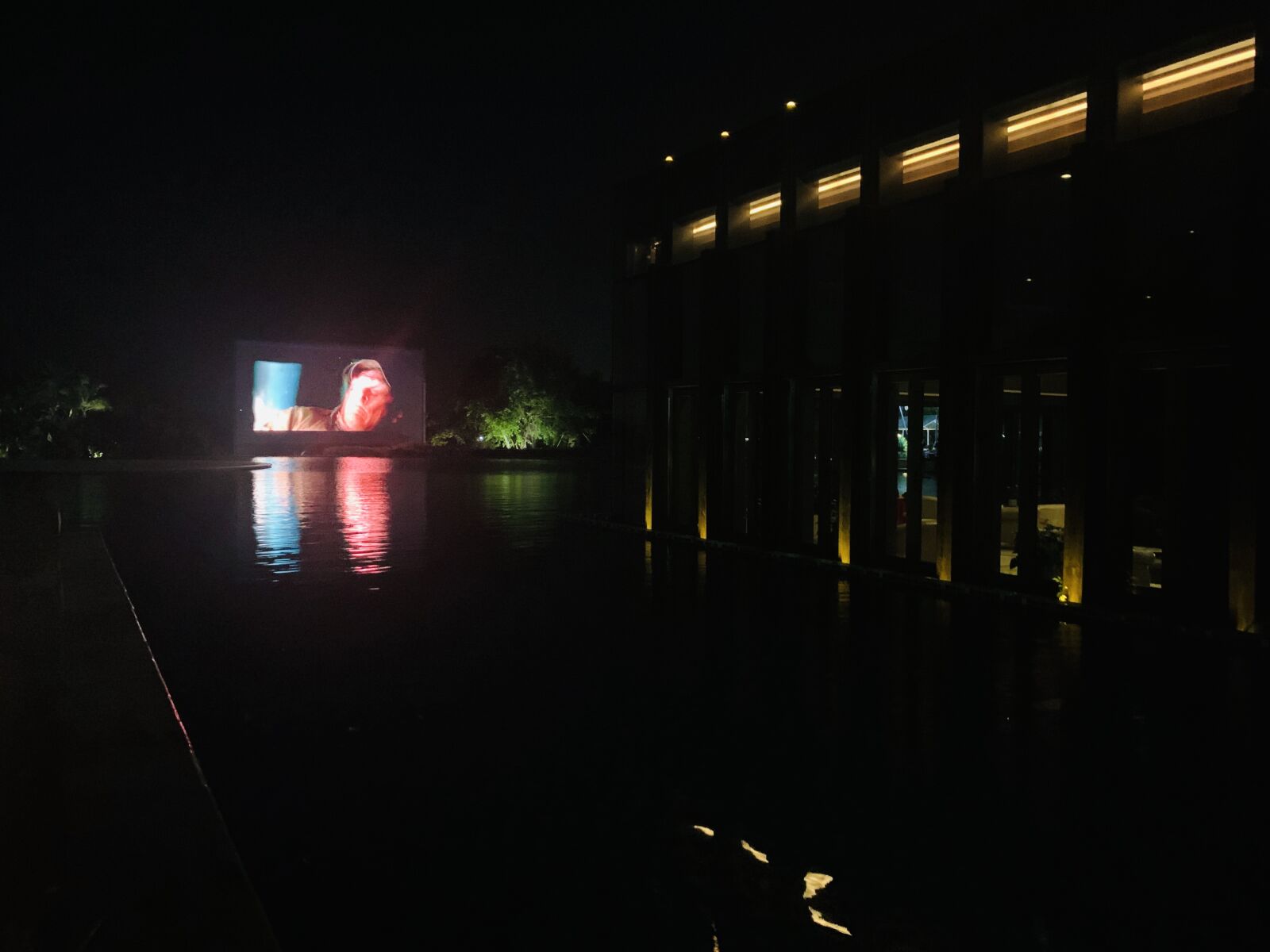 Apple iPhone XR sample photo. Water, river, landscape photography
