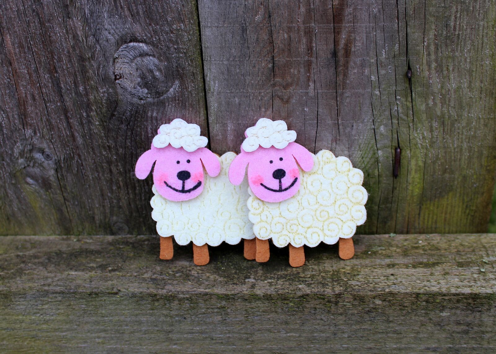 Canon EOS 1200D (EOS Rebel T5 / EOS Kiss X70 / EOS Hi) sample photo. Lamb, figurines, decoration photography
