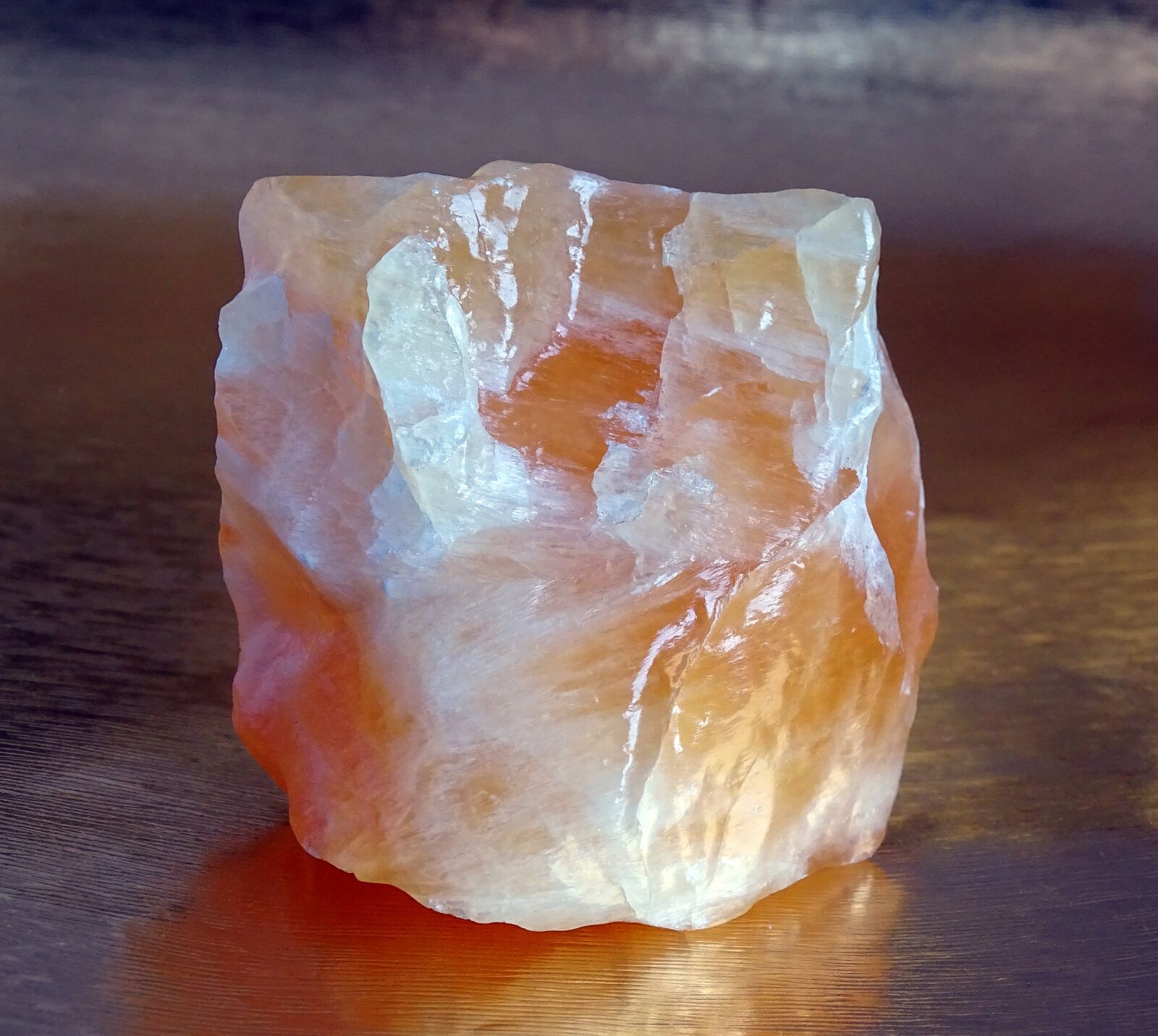 Sony Cyber-shot DSC-HX400V sample photo. Calcite, orange calcite, orange photography