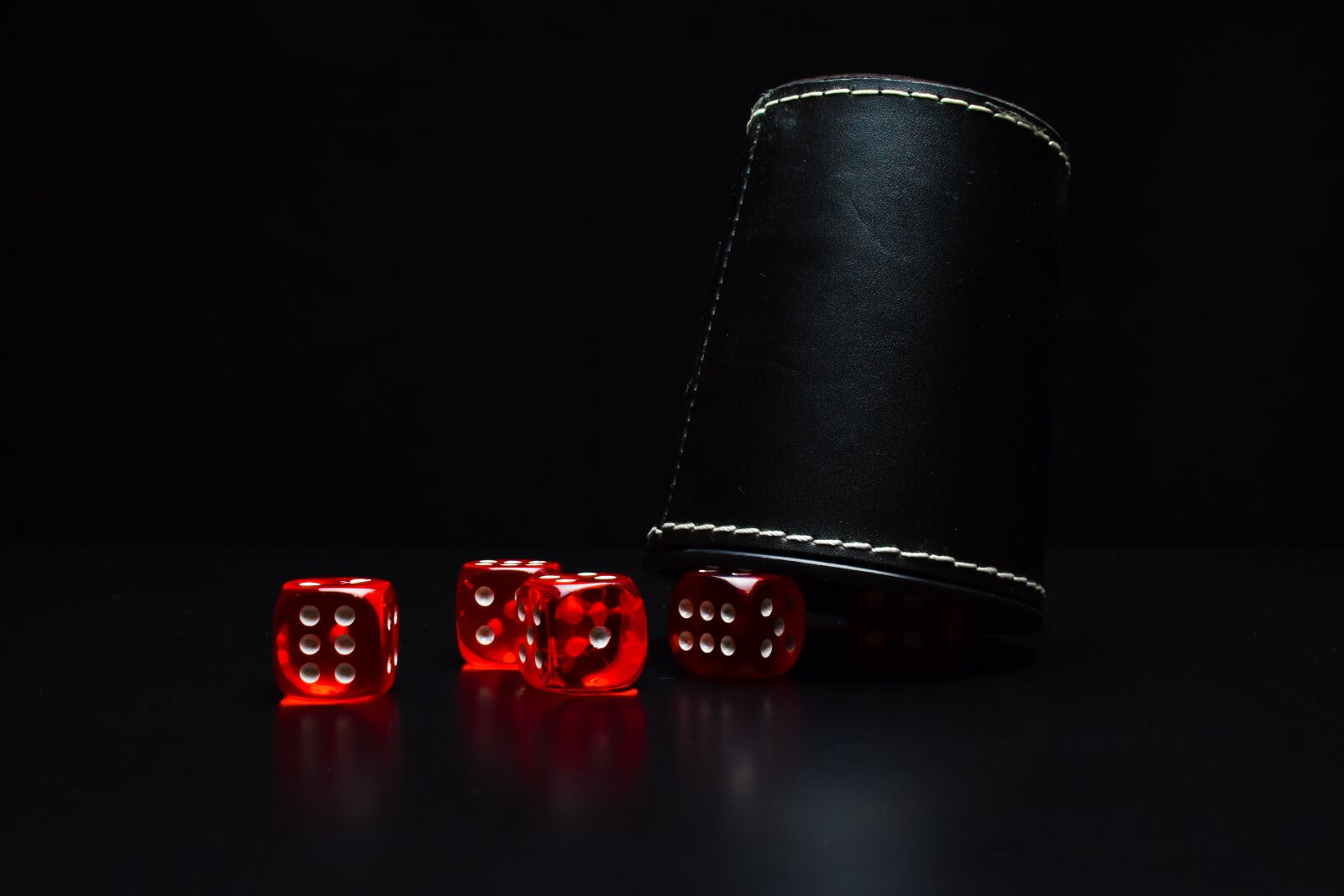 Nikon D3300 sample photo. Cube, yahtzee, play photography