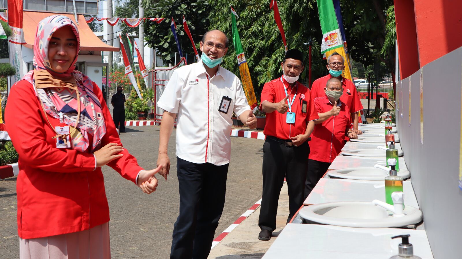 Canon EF-M 15-45mm F3.5-6.3 IS STM sample photo. Cuci tangan protokol kesehatan photography
