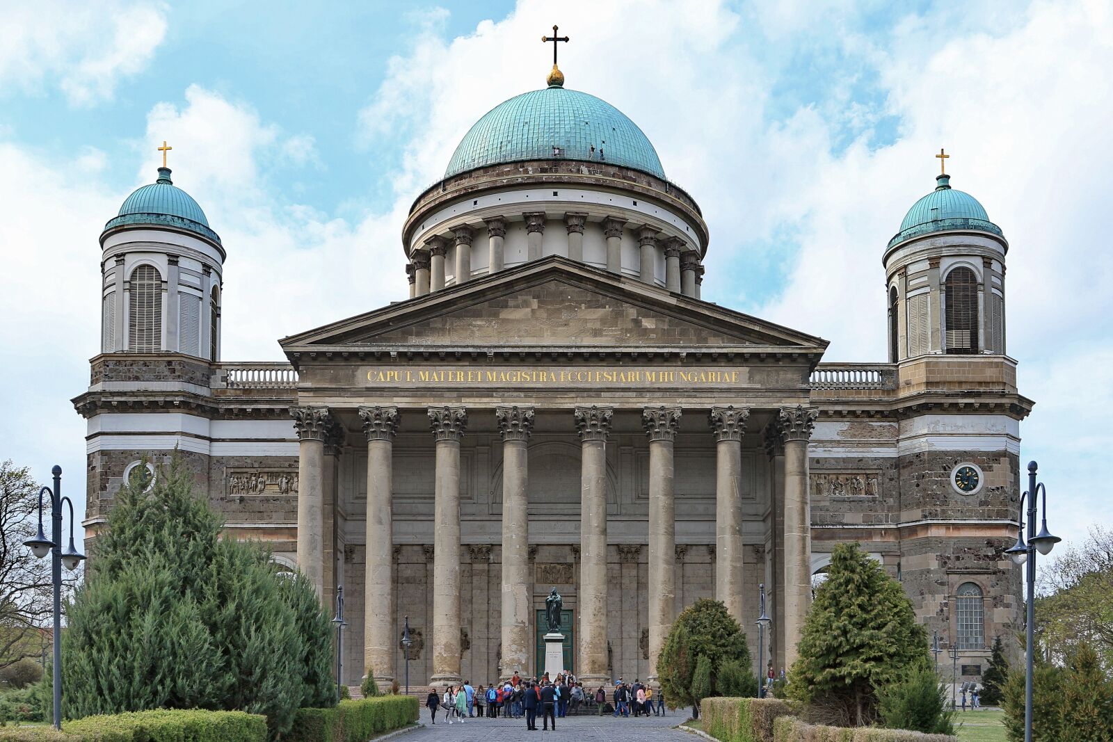 Canon EOS 7D Mark II sample photo. Hungary, esztergom, basilica photography