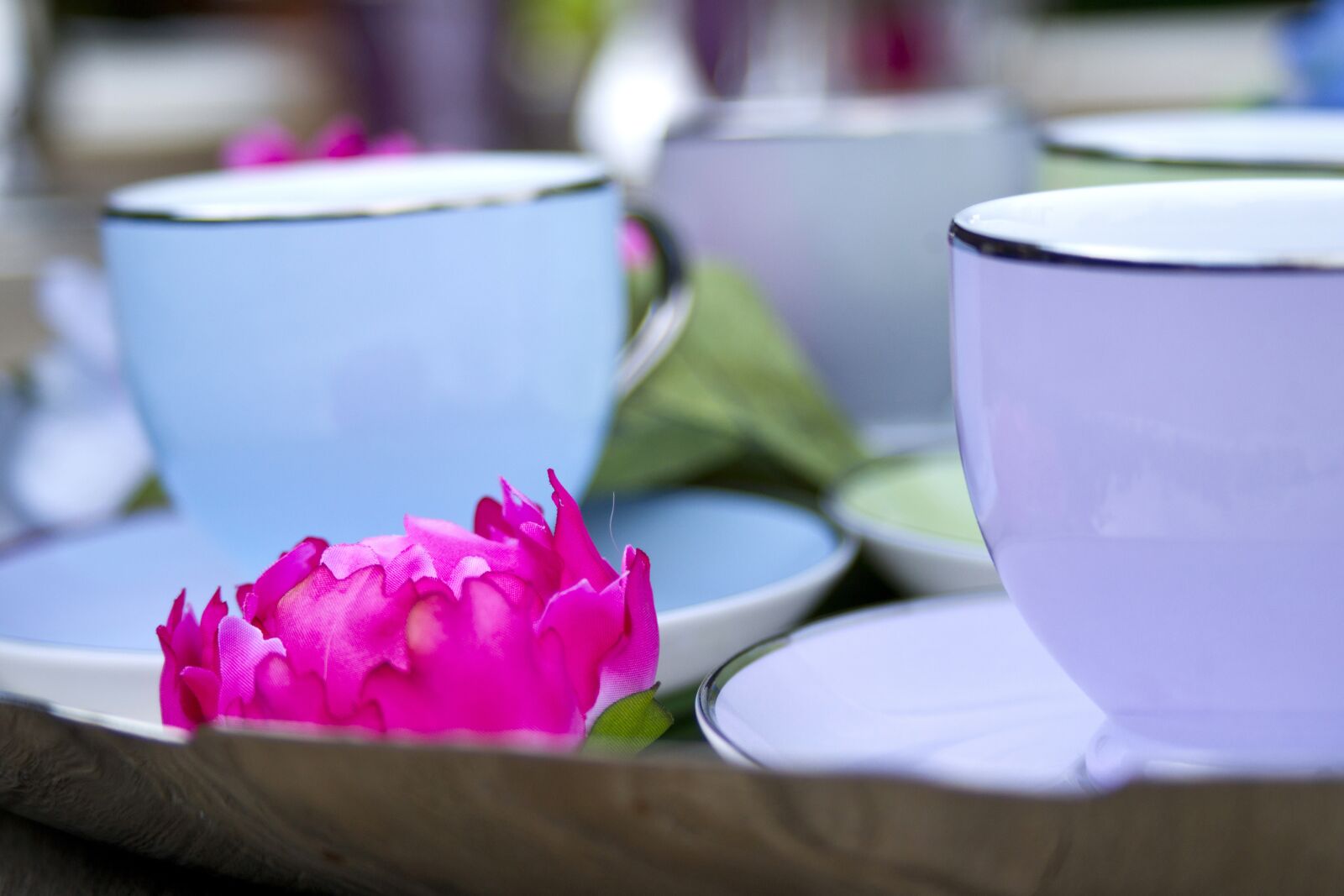 Sony Alpha DSLR-A850 sample photo. Cup, color, porcelain photography