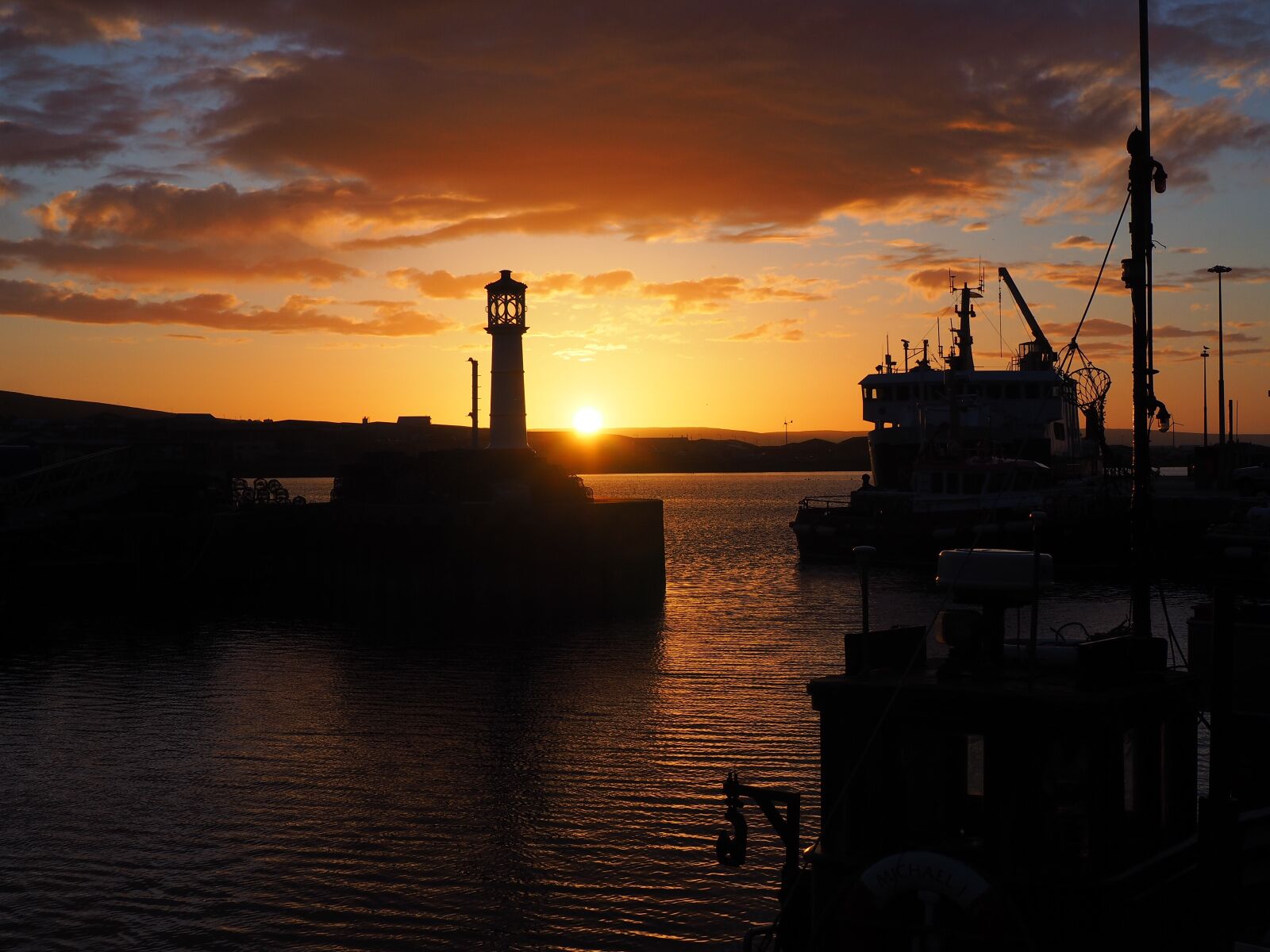 Olympus OM-D E-M10 sample photo. Sunset, lighthouse, port photography