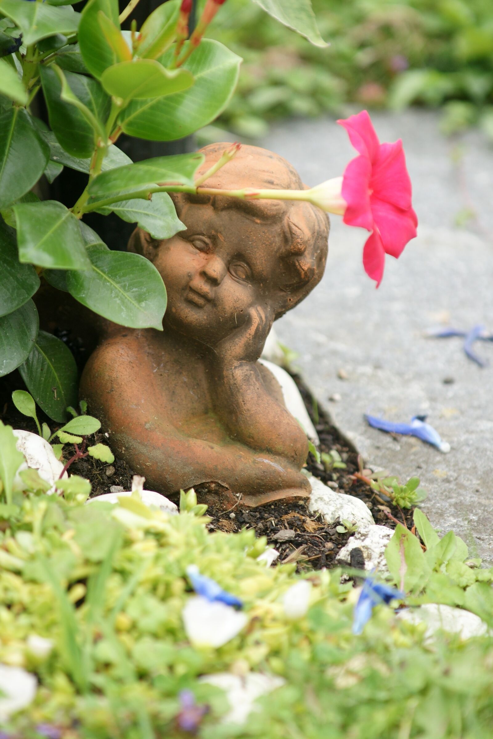 Sony Alpha DSLR-A700 sample photo. Angel, figure, sculpture photography