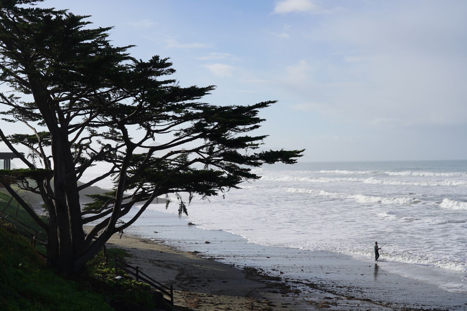Sony FE 24-105mm F4 G OSS sample photo. Beach, fisherman, surf fishing photography