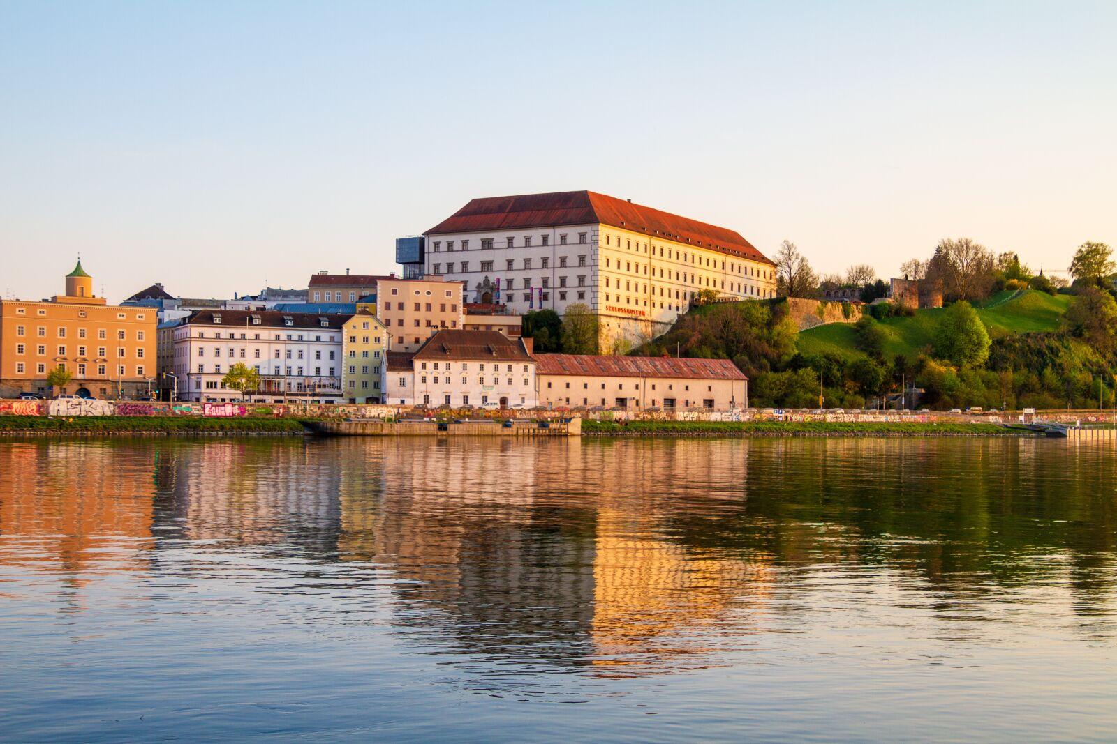 Canon EOS 7D sample photo. Linz, castle, museum photography