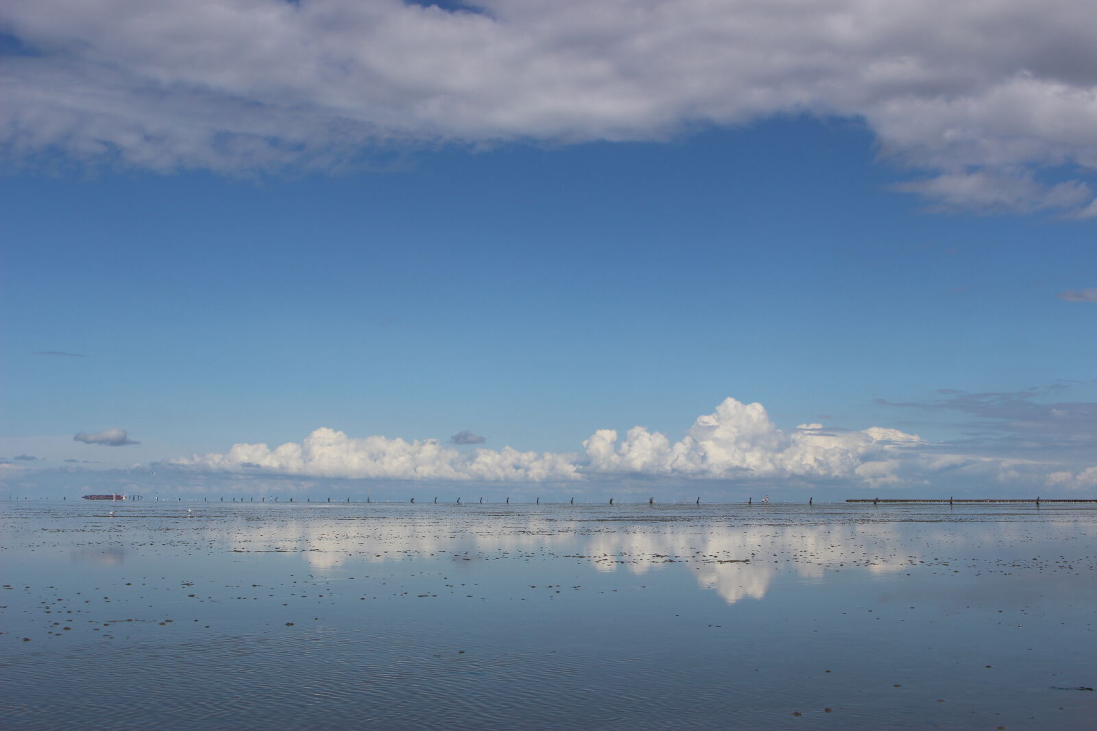 Canon EOS 100D (EOS Rebel SL1 / EOS Kiss X7) sample photo. Blau, himmel, horizont, meer photography