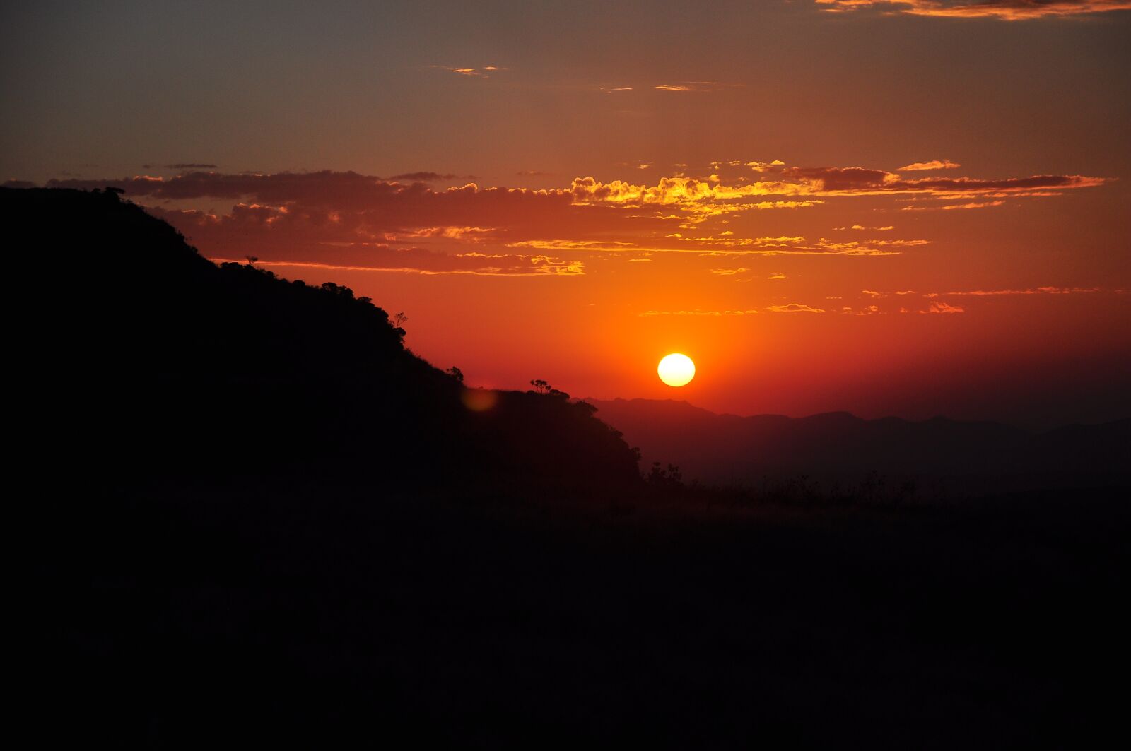 Nikon D90 sample photo. Sunset, mountain, sun photography
