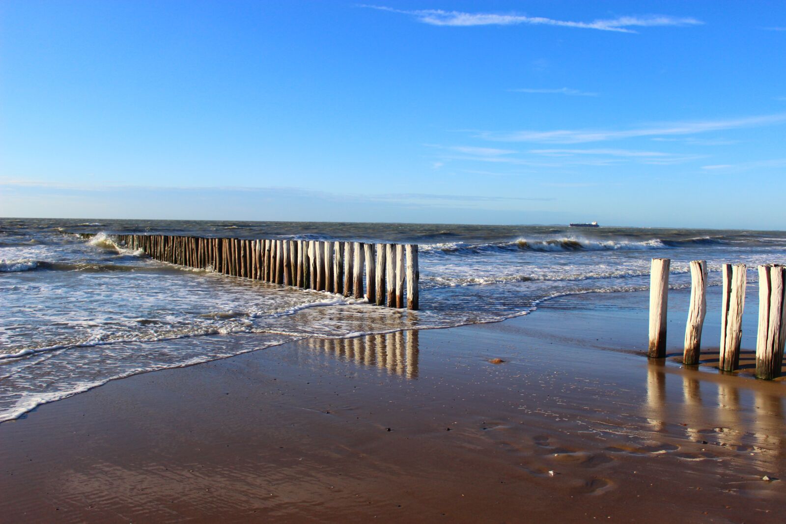 Canon EOS 600D (Rebel EOS T3i / EOS Kiss X5) sample photo. Cadzand-bad, netherlands, holland photography