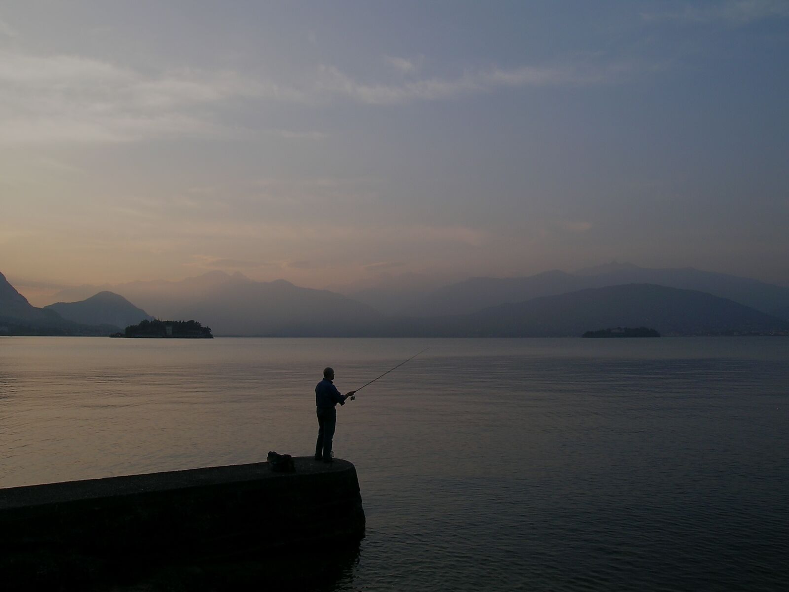 Nikon E5400 sample photo. Fishing, lake, nature photography