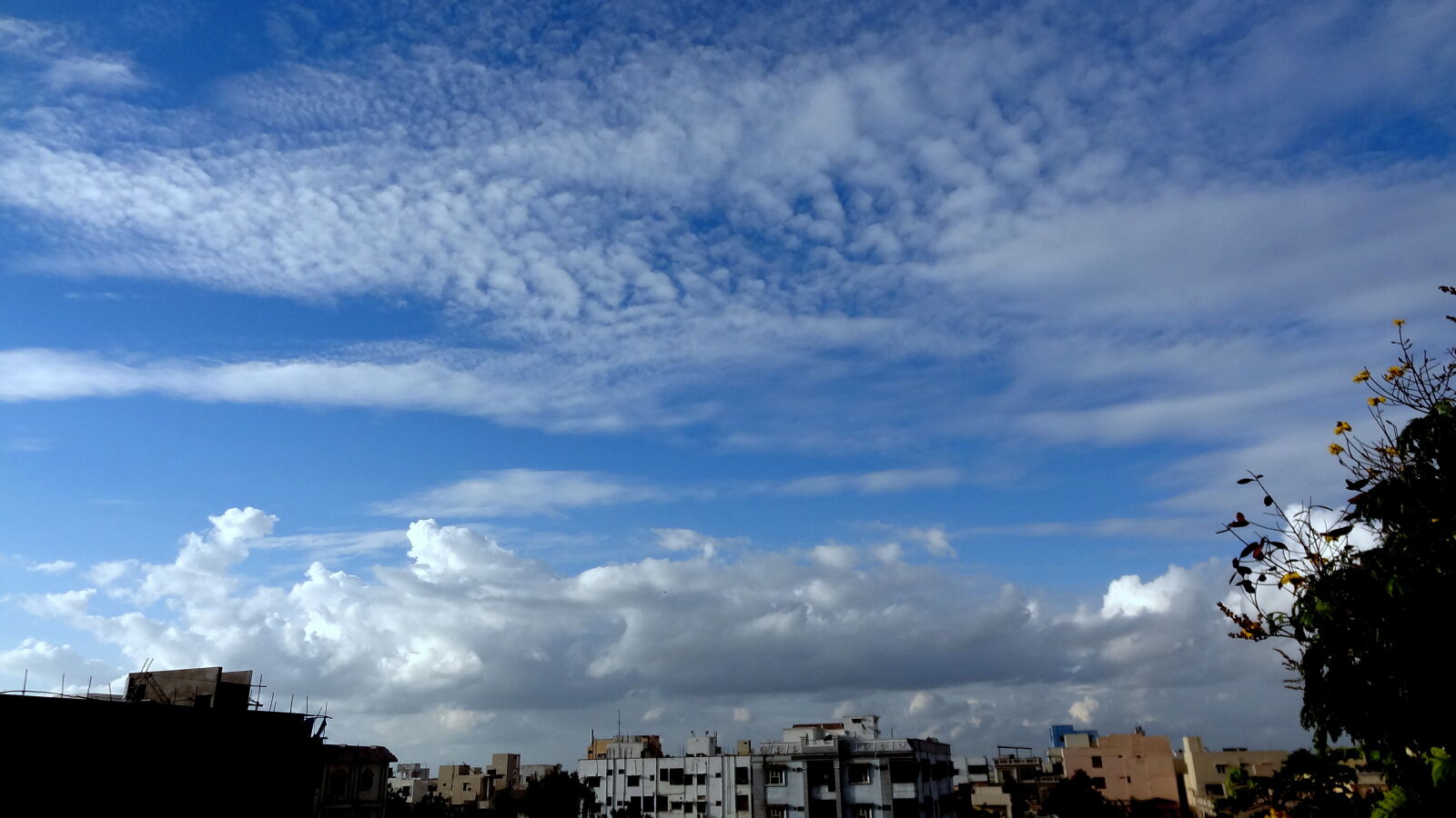 Sony Cyber-shot DSC-HX9V sample photo. Panoramic, view, of, cityscape photography