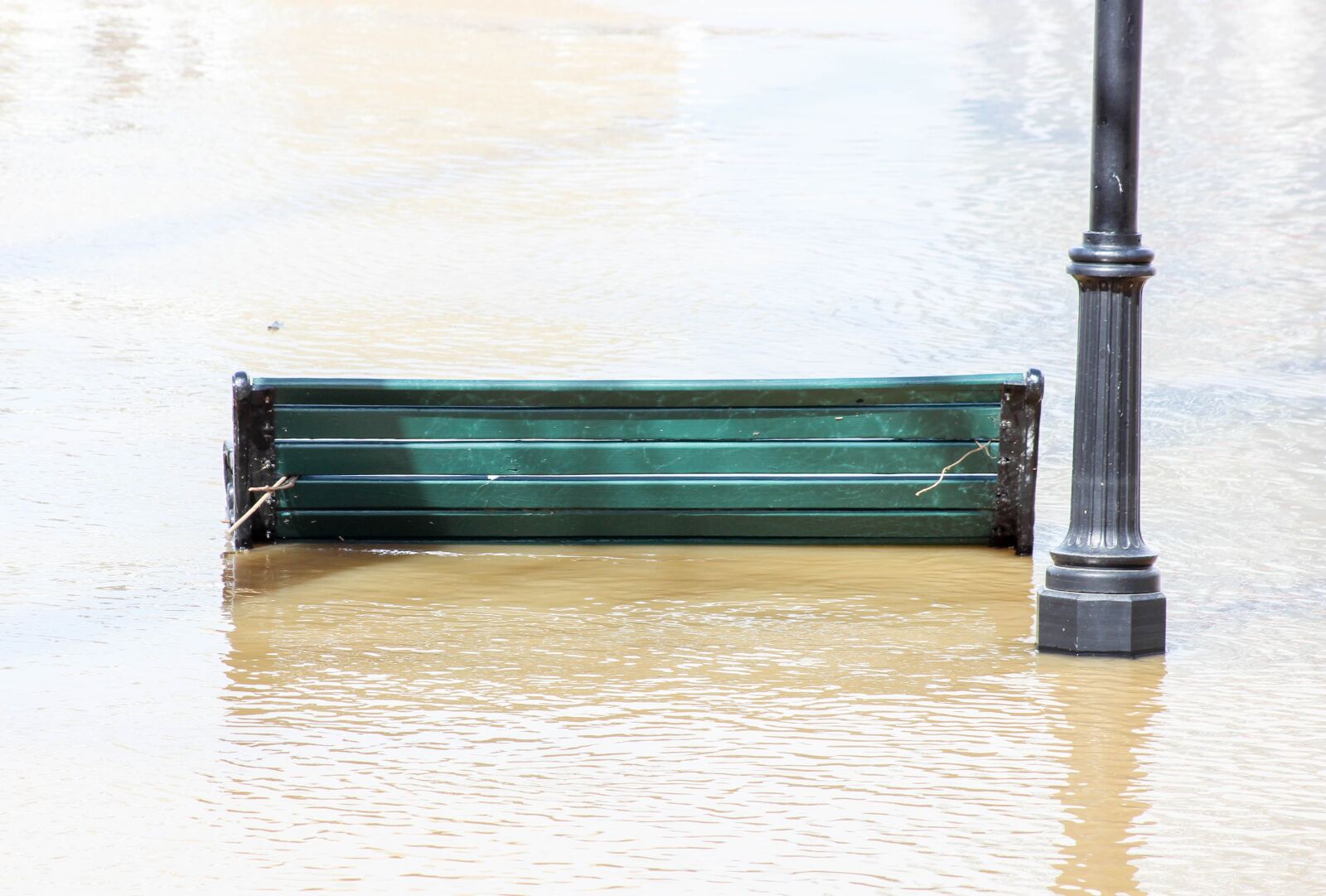 Canon EOS 600D (Rebel EOS T3i / EOS Kiss X5) sample photo. Water, river, flood photography