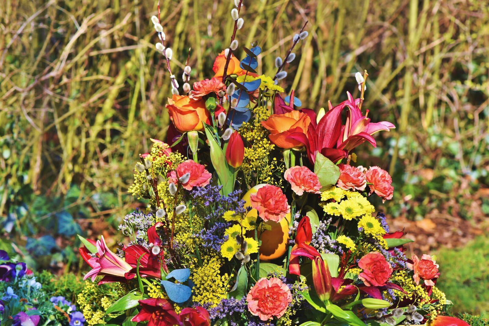Nikon D7200 sample photo. Grave arrangement, floral arrangement photography