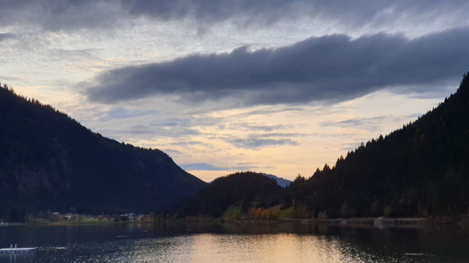 Samsung Galaxy S9+ sample photo. Lake, sunset, sky photography