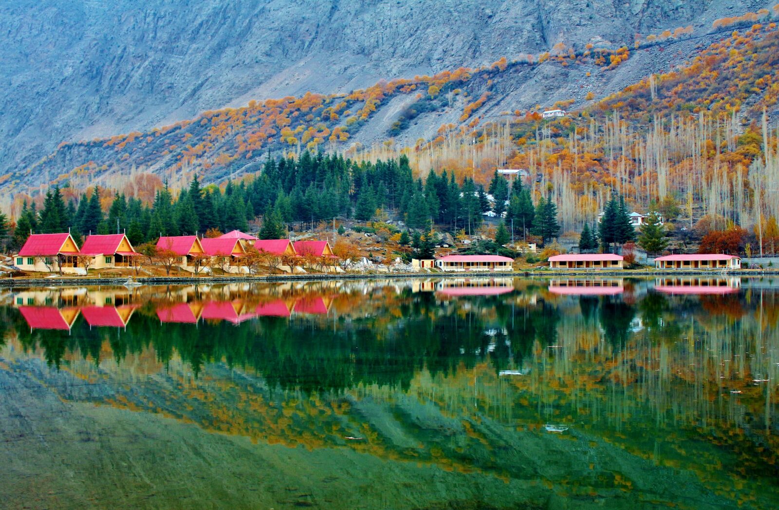 Canon EOS 700D (EOS Rebel T5i / EOS Kiss X7i) sample photo. Lower kachura lake, shangrila photography