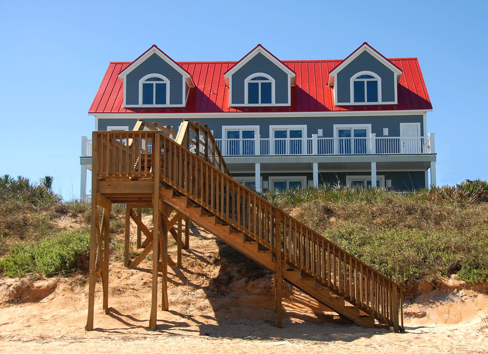 Nikon D200 sample photo. Beach front, house, home photography