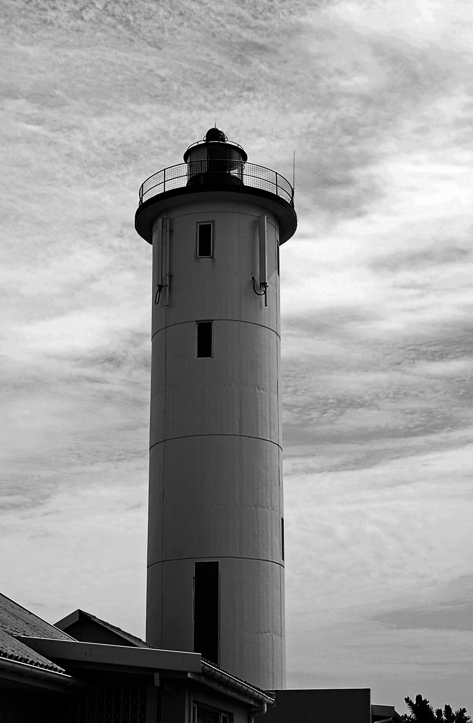 Canon EOS 400D (EOS Digital Rebel XTi / EOS Kiss Digital X) sample photo. Lighthouse, nautical, beacon photography