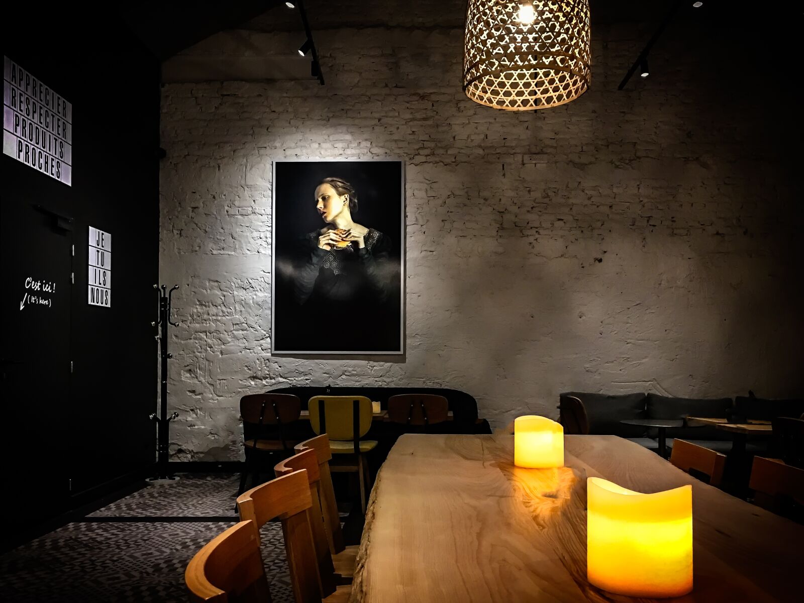 Apple iPhone 6s Plus sample photo. Restaurant, guest room, gastronomy photography