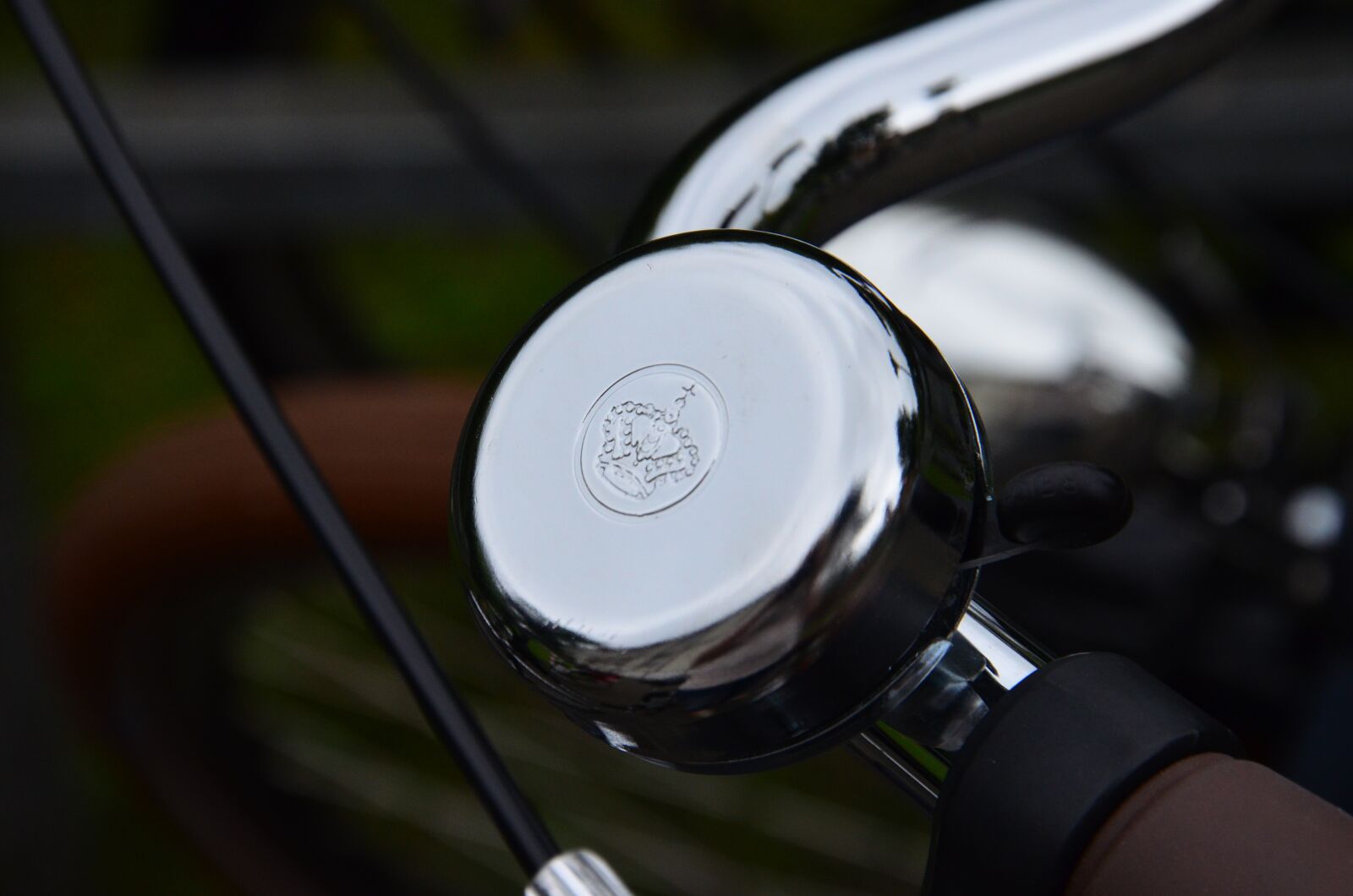 Nikon D5100 sample photo. Bell, bicycle bell, accessories photography