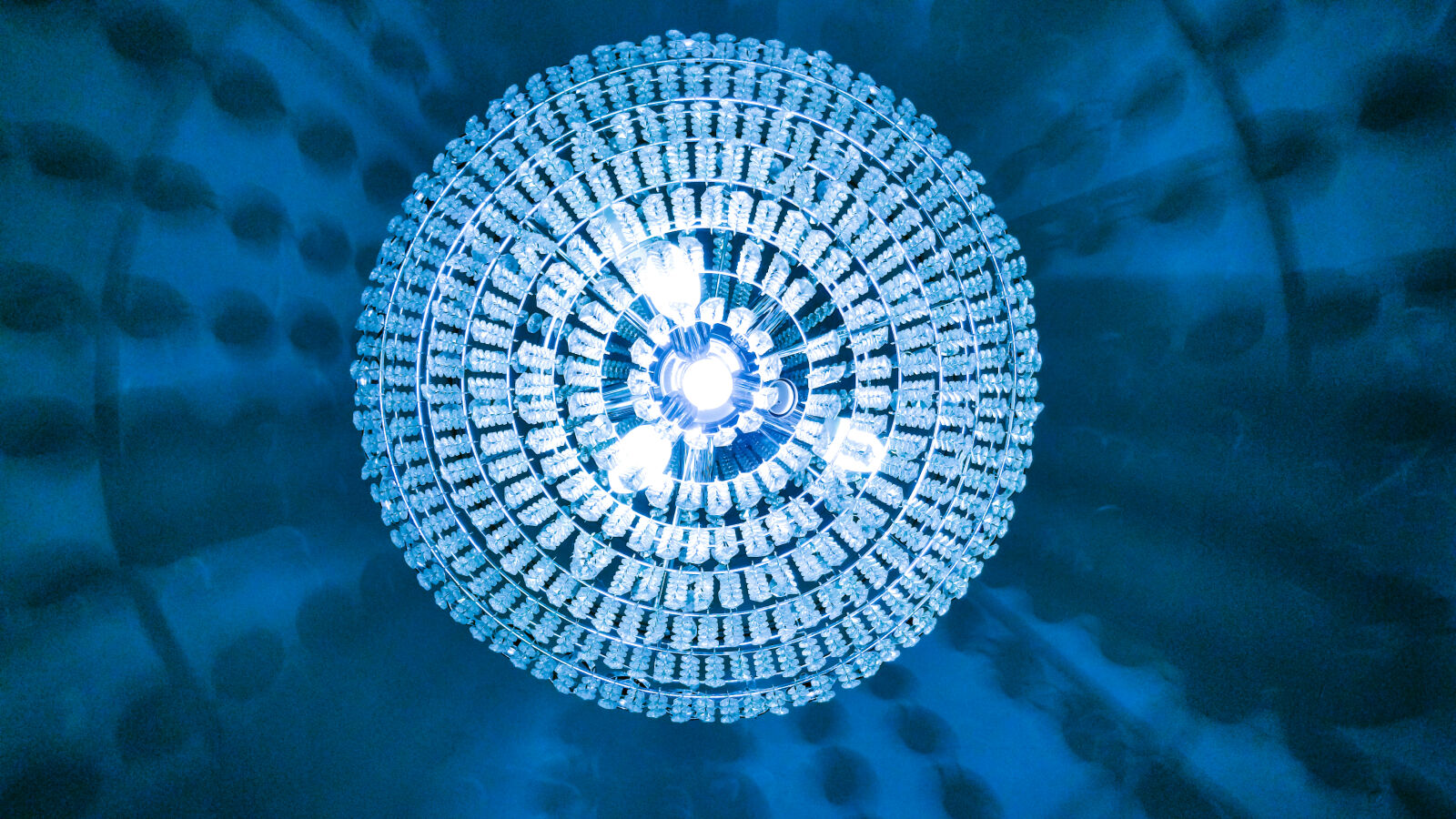 Samsung Galaxy Note4 sample photo. Chandelier, crystal photography