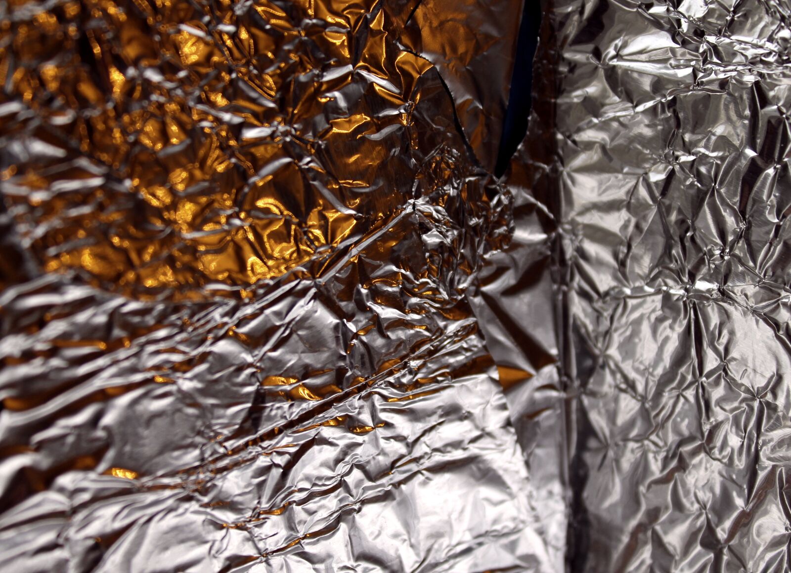 Canon EOS 1100D (EOS Rebel T3 / EOS Kiss X50) sample photo. Tinfoil, aluminum, aluminium photography