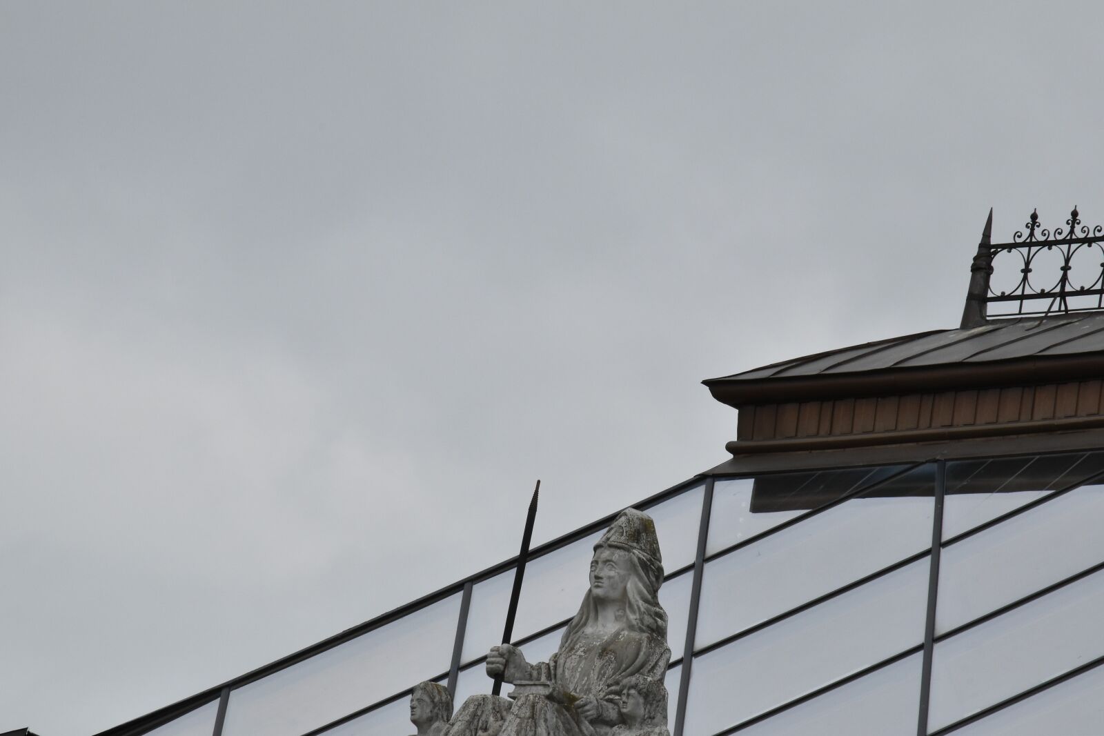 Nikon D5500 sample photo. Concrete, glass, roof, sculpture photography