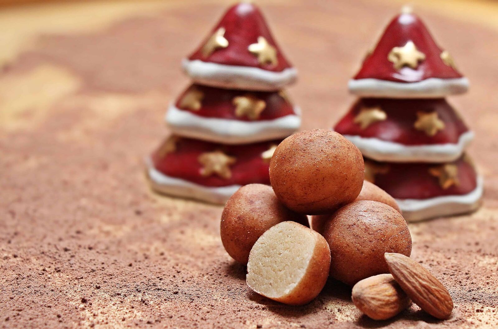 Canon EOS 550D (EOS Rebel T2i / EOS Kiss X4) sample photo. Almond, brown, food, grain photography