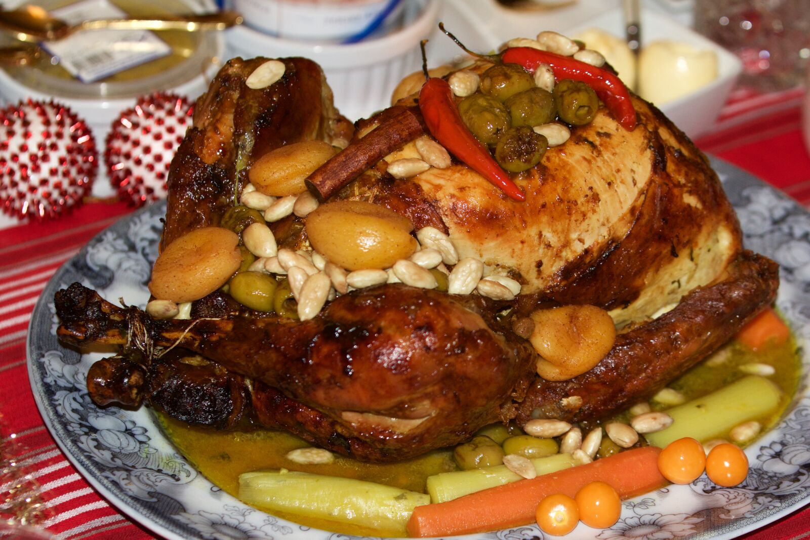 Canon EOS 60D sample photo. Turkey, christmas, tjena-kitchen photography