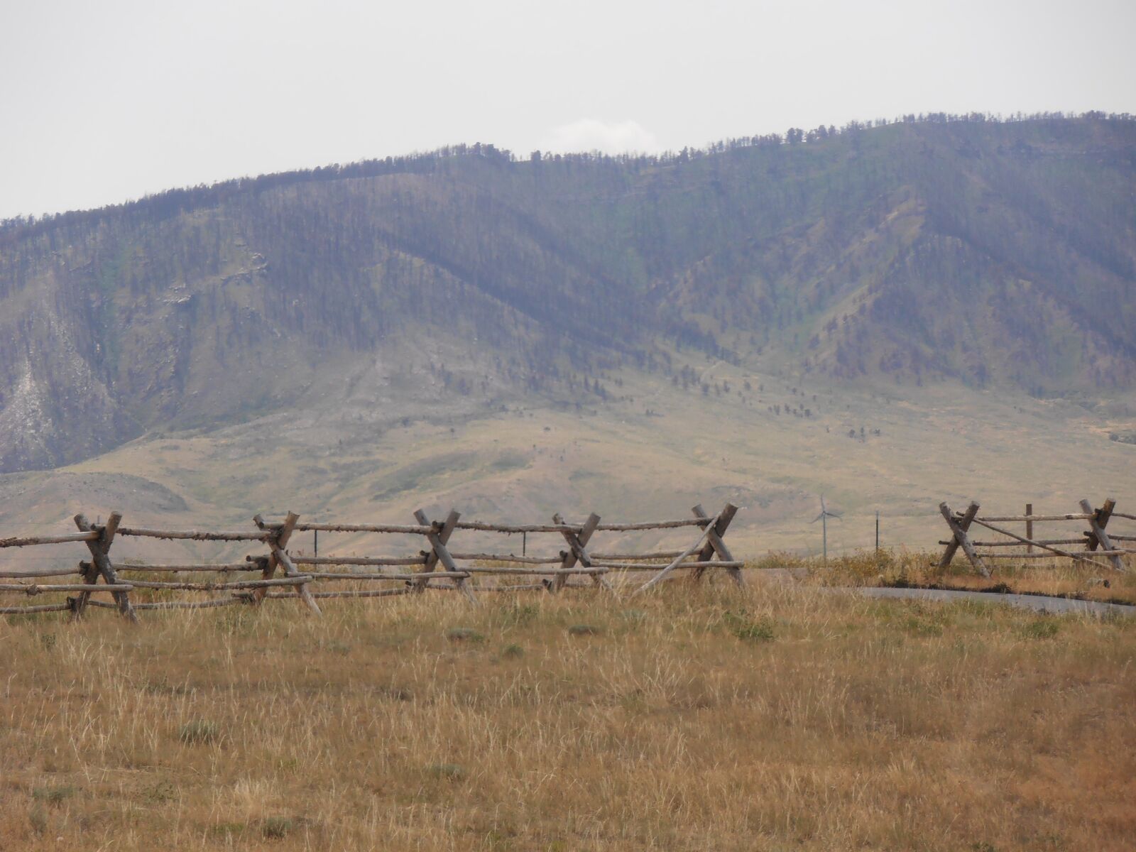 Olympus VR310,D720 sample photo. Mountains, range, ranch photography