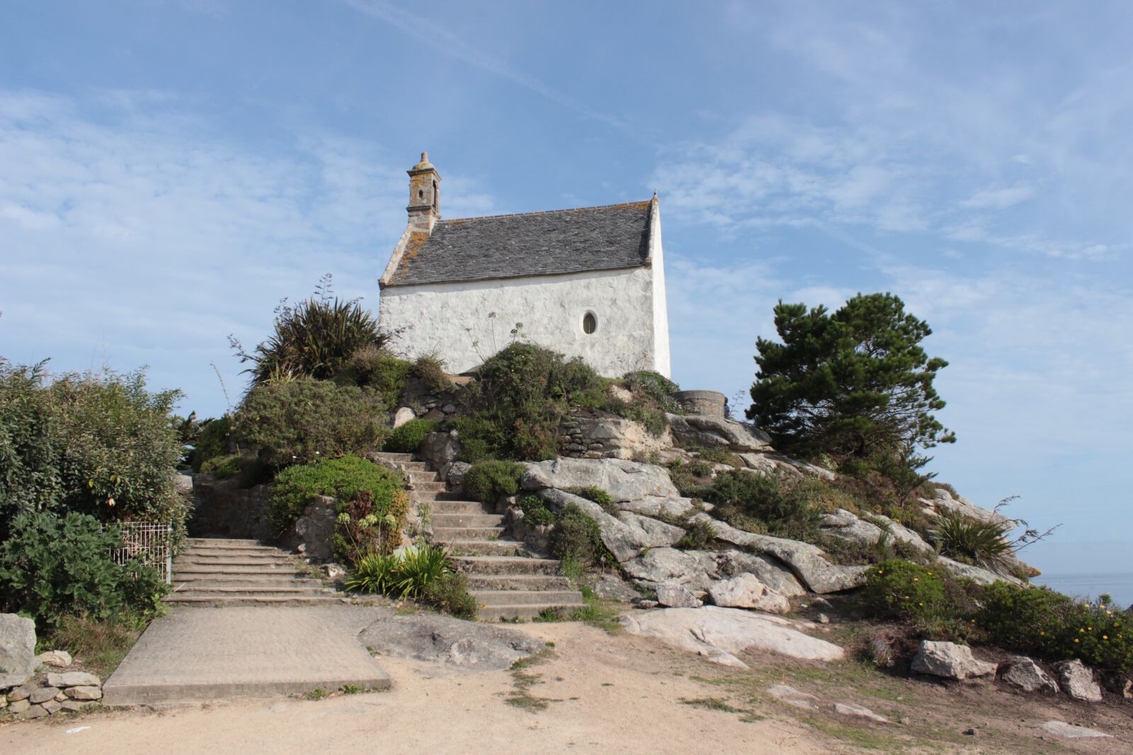 Canon EOS 600D (Rebel EOS T3i / EOS Kiss X5) sample photo. Roscoff, brittany, france photography