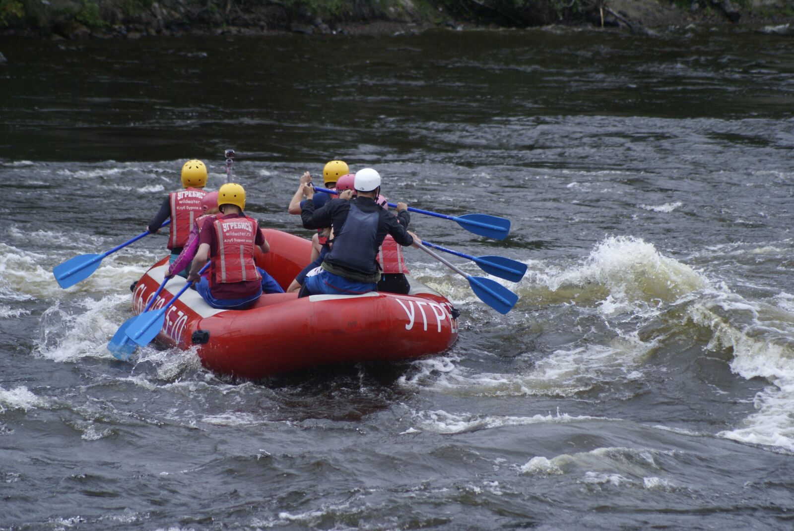Sony Alpha DSLR-A100 sample photo. Boat, team, alloy photography