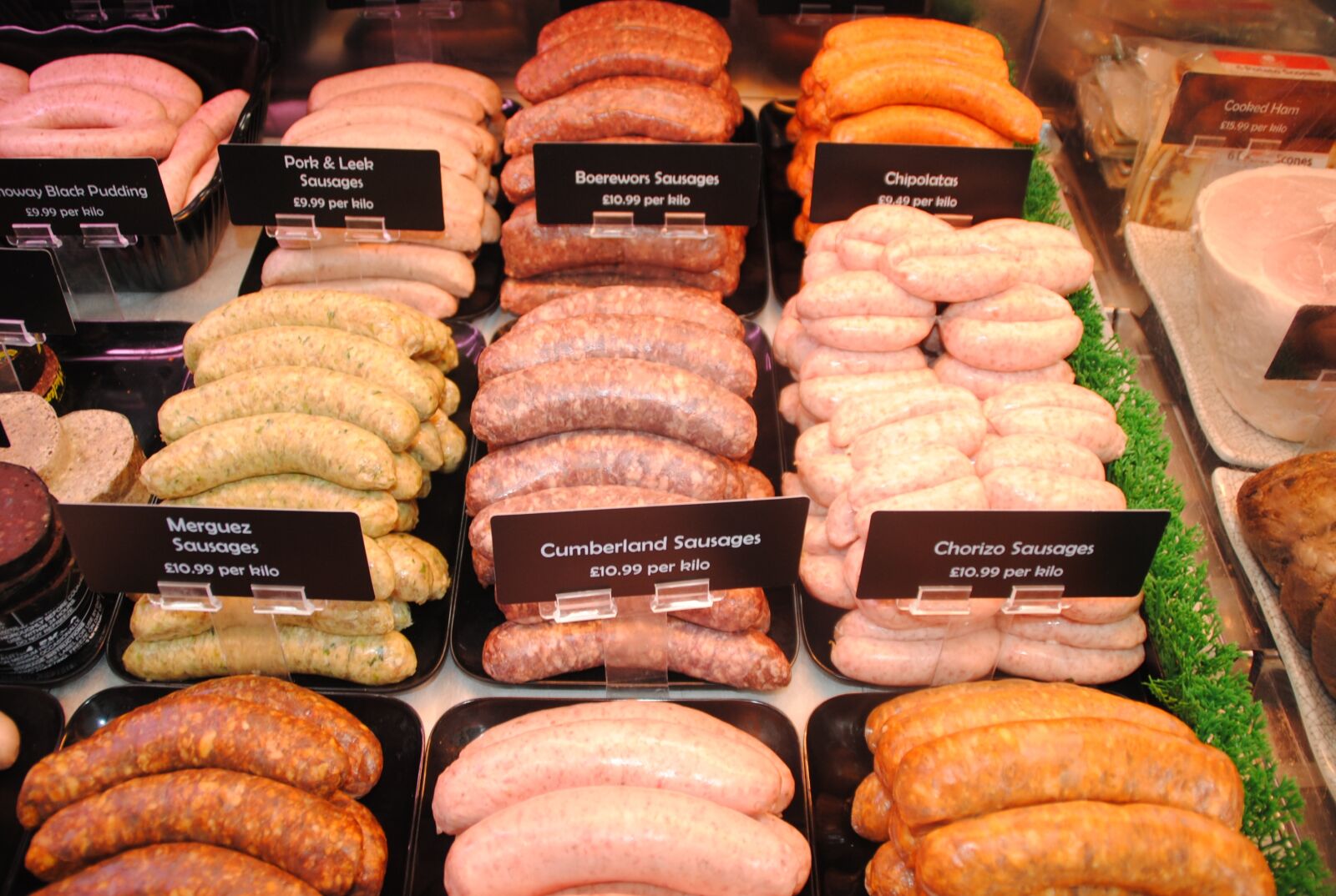 Nikon D3000 sample photo. Sausages, linton, scottish photography