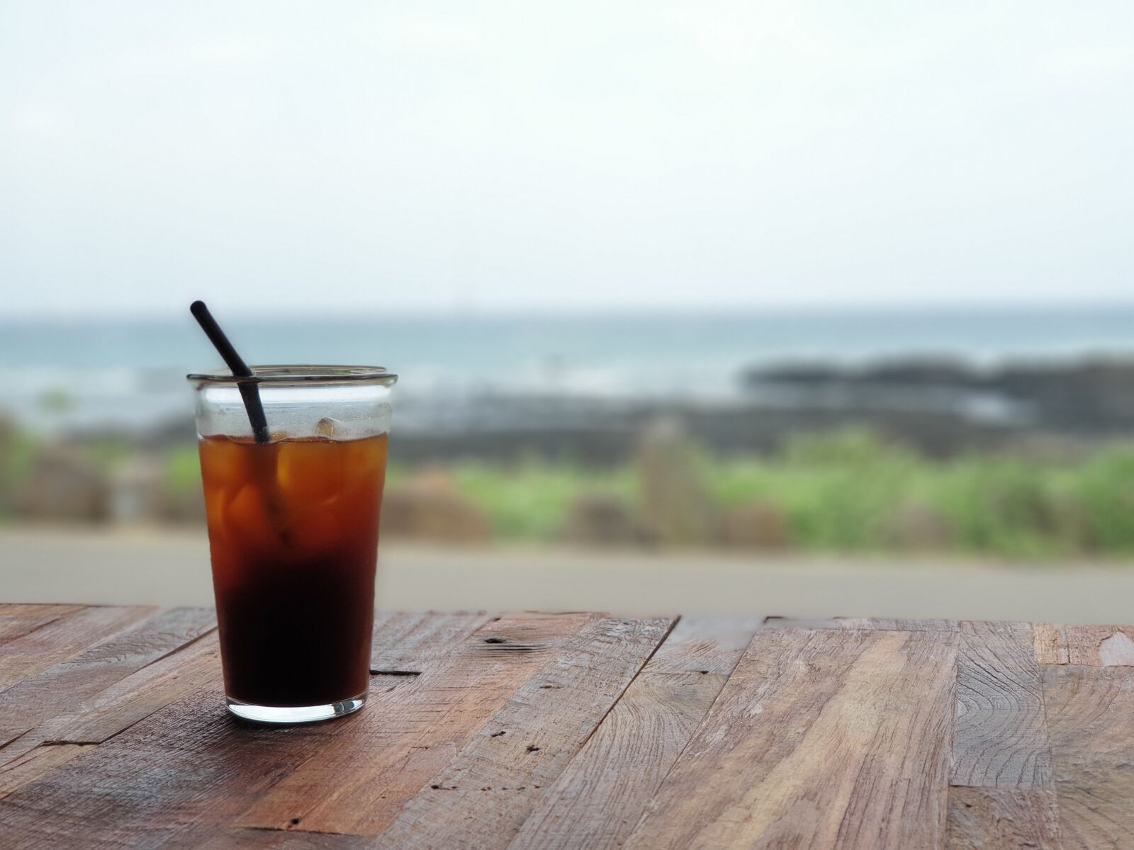 Samsung Galaxy Note9 sample photo. Coffee, sea, cup photography