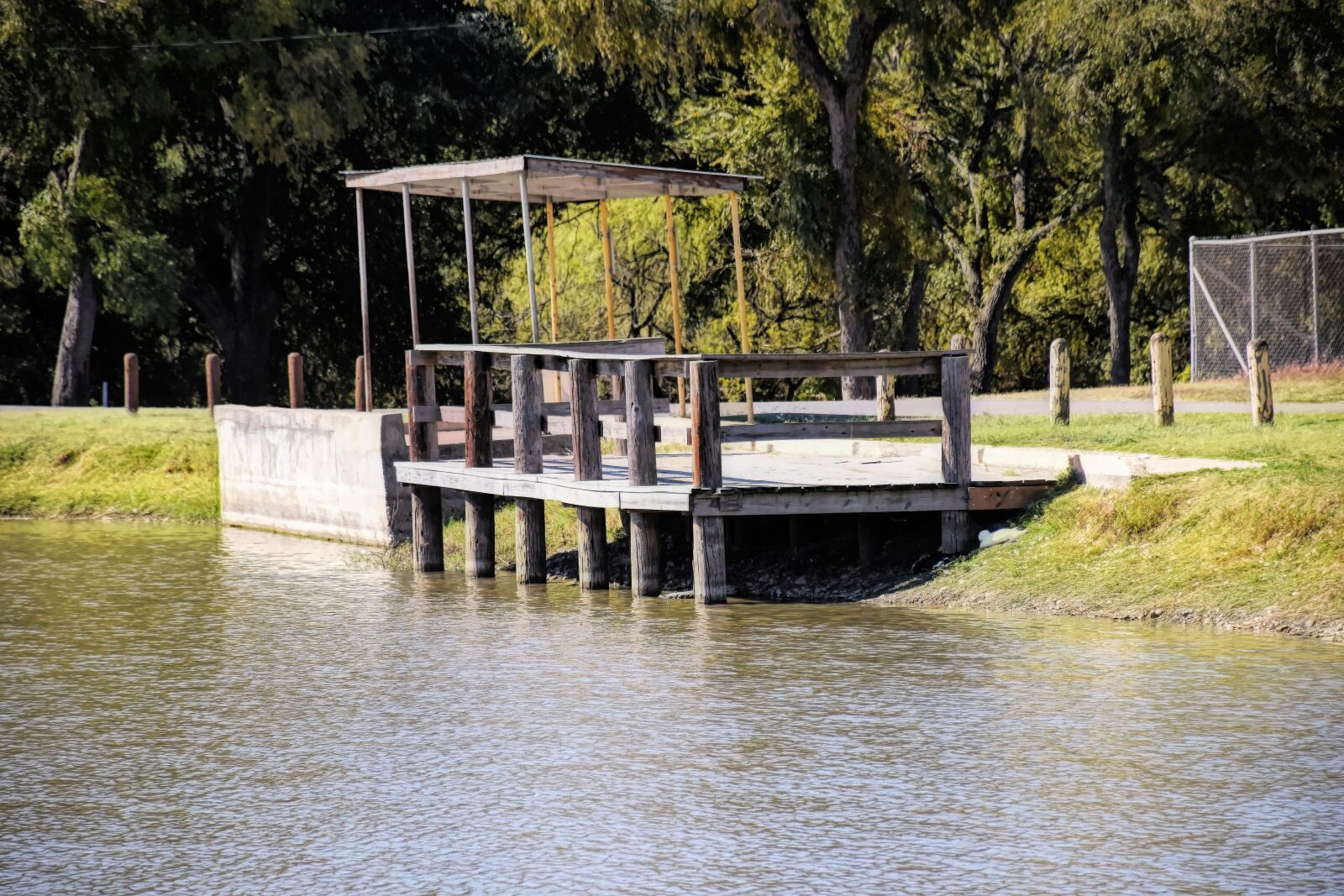 Nikon D5500 sample photo. City park pier lockhart photography