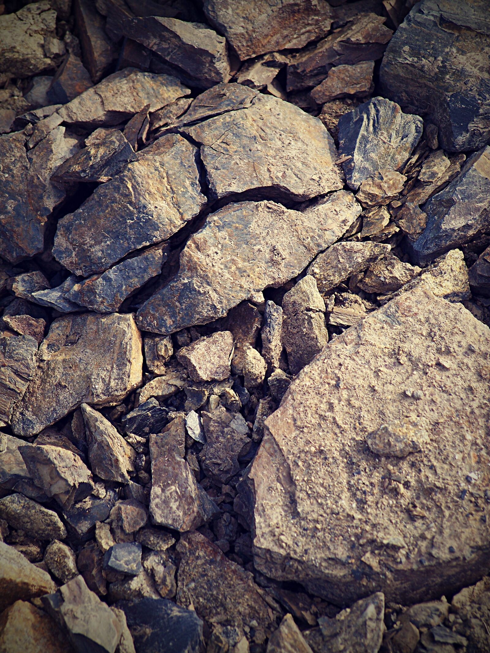 Kodak EASYSHARE Z1012 IS DIGITAL CAMERA sample photo. Stone, nature photography