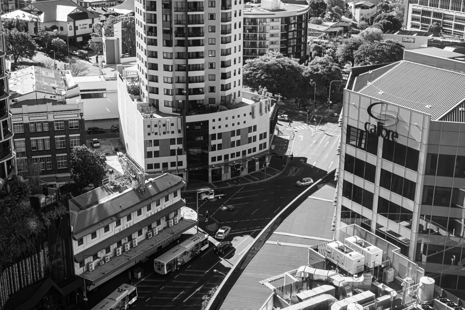 Nikon D3400 sample photo. Brisbane, city, black and photography